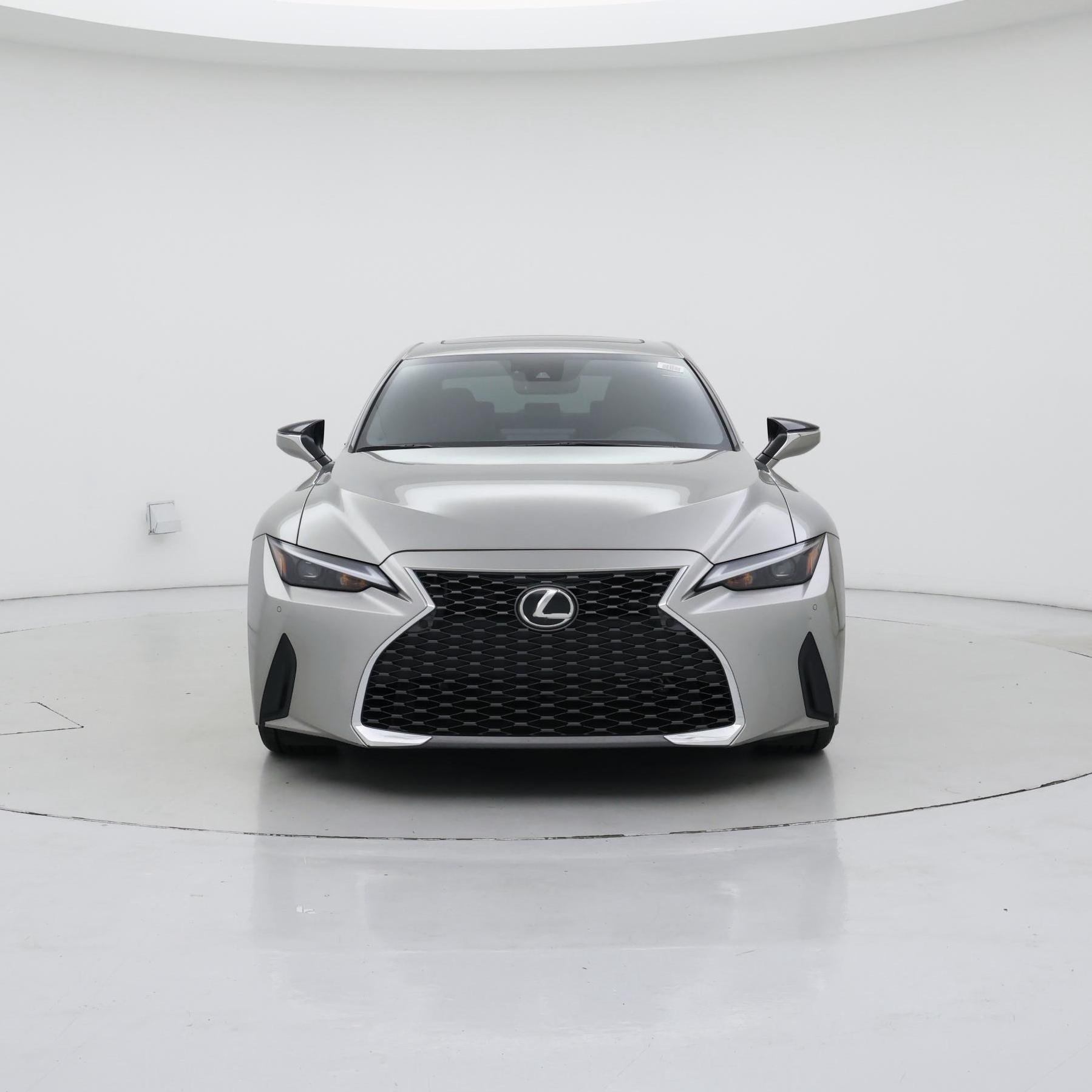 Thumbnail: 2021 Lexus IS - 5