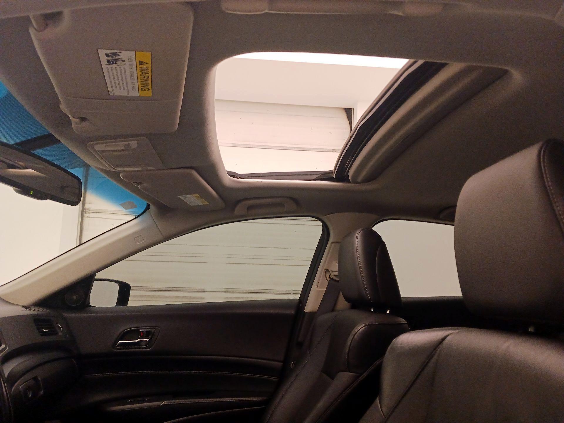 Thumbnail: 2013 Acura ILX - 17