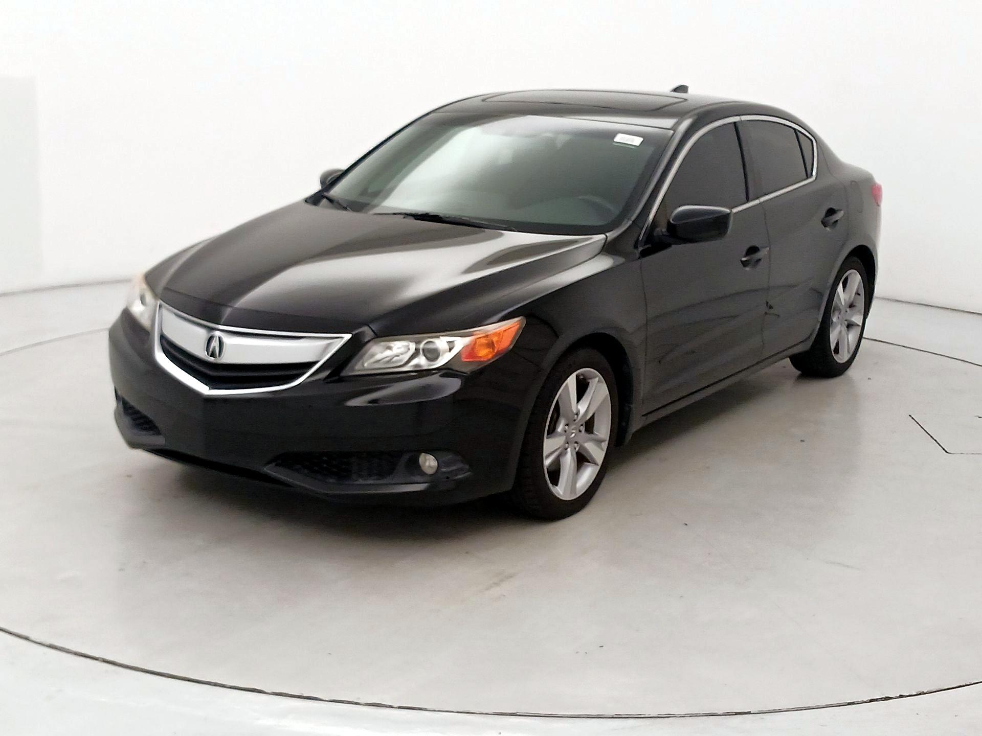 Thumbnail: 2013 Acura ILX - 3