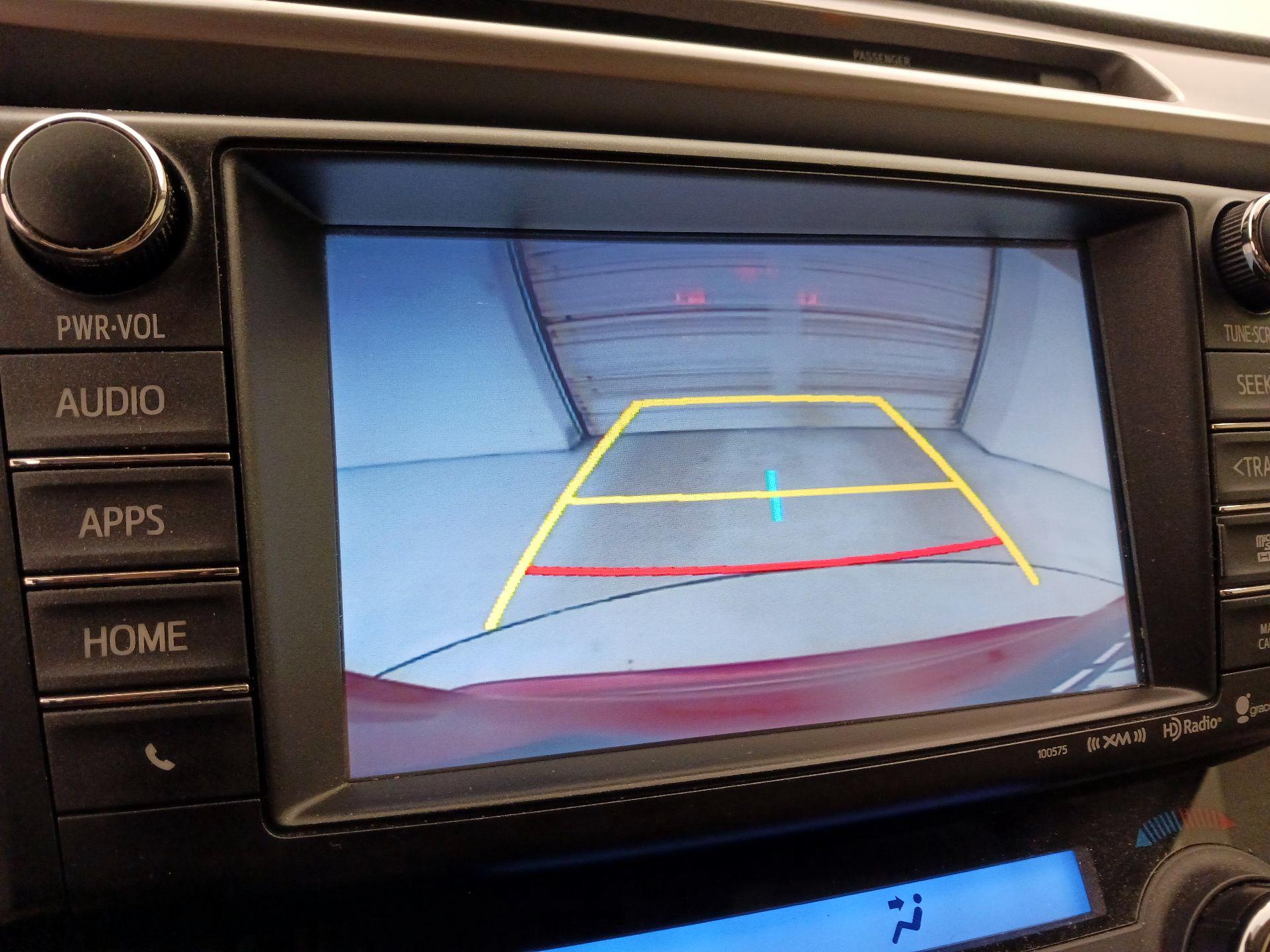 Thumbnail: 2016 Toyota RAV4 - 14