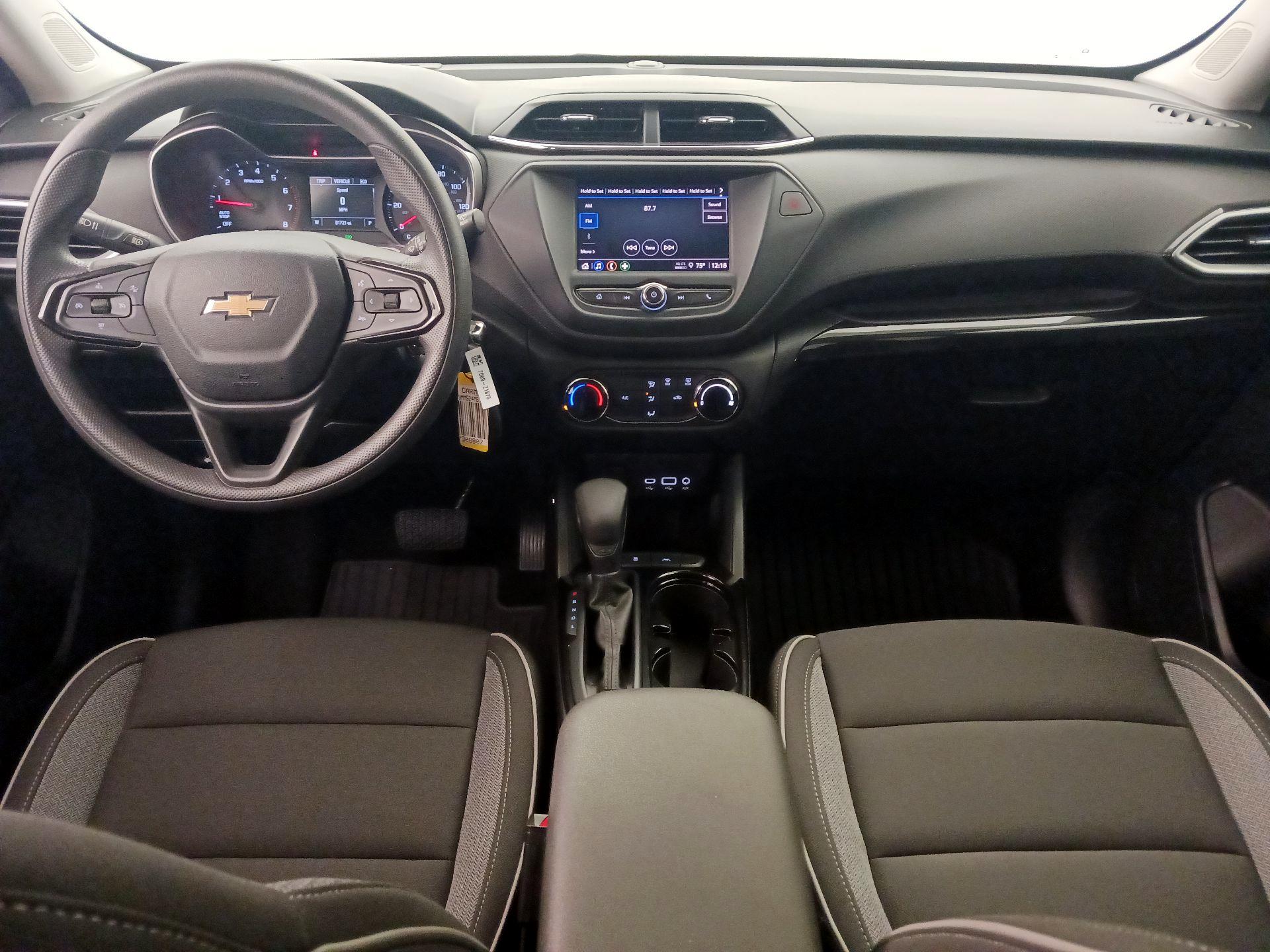 Thumbnail: 2021 Chevrolet TrailBlazer - 9