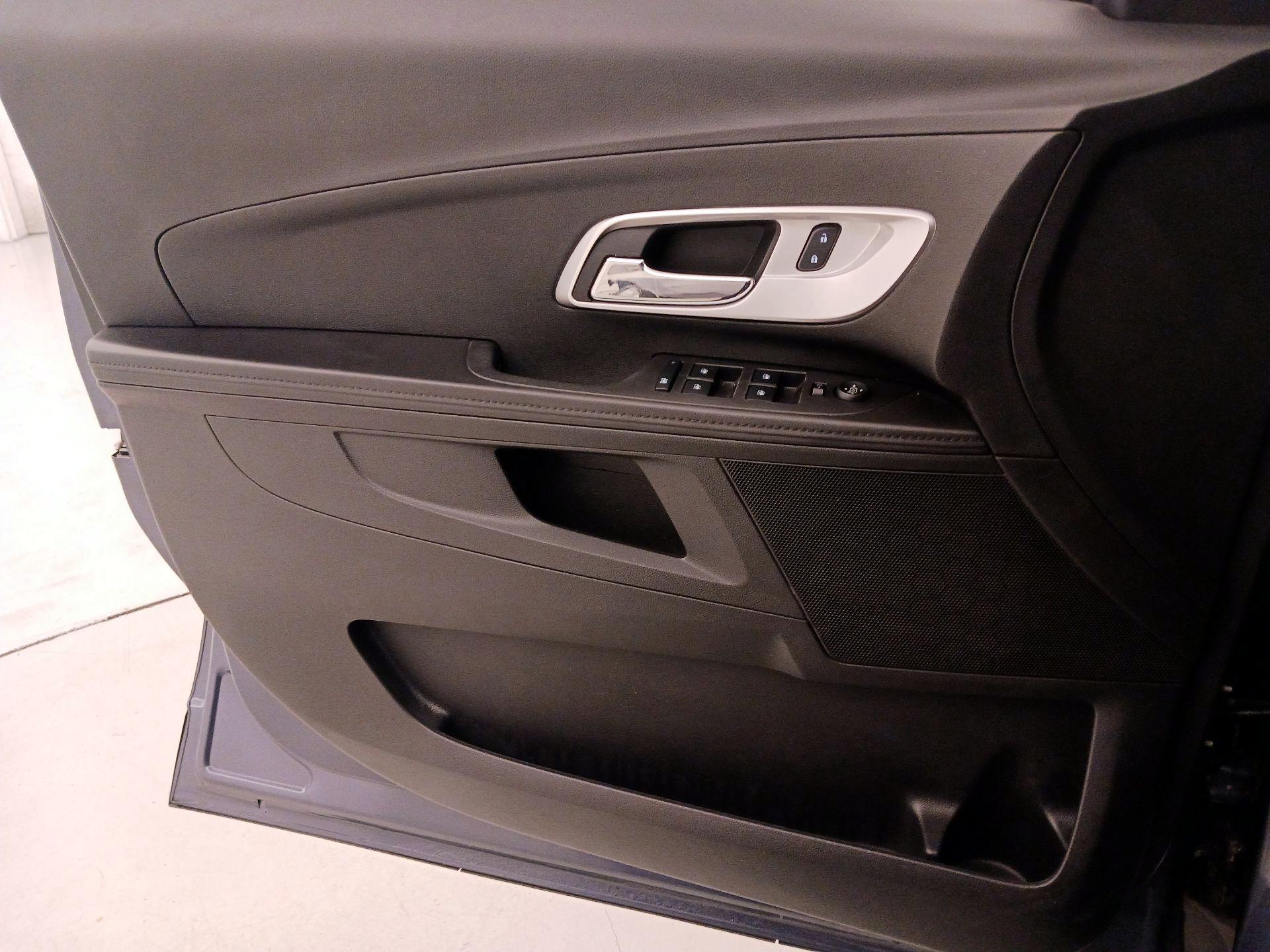 Thumbnail: 2014 Chevrolet Equinox - 12