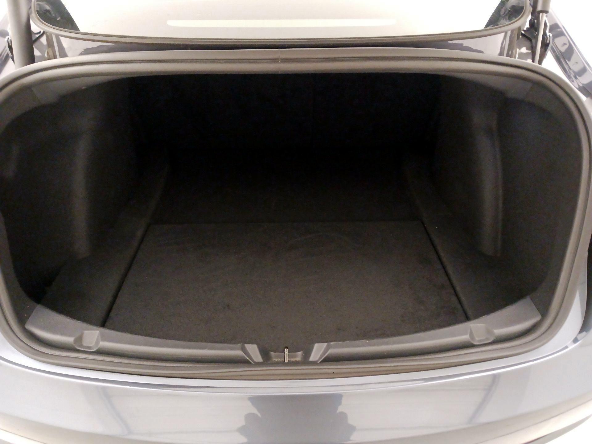 Thumbnail: 2023 Tesla Model 3 - 19
