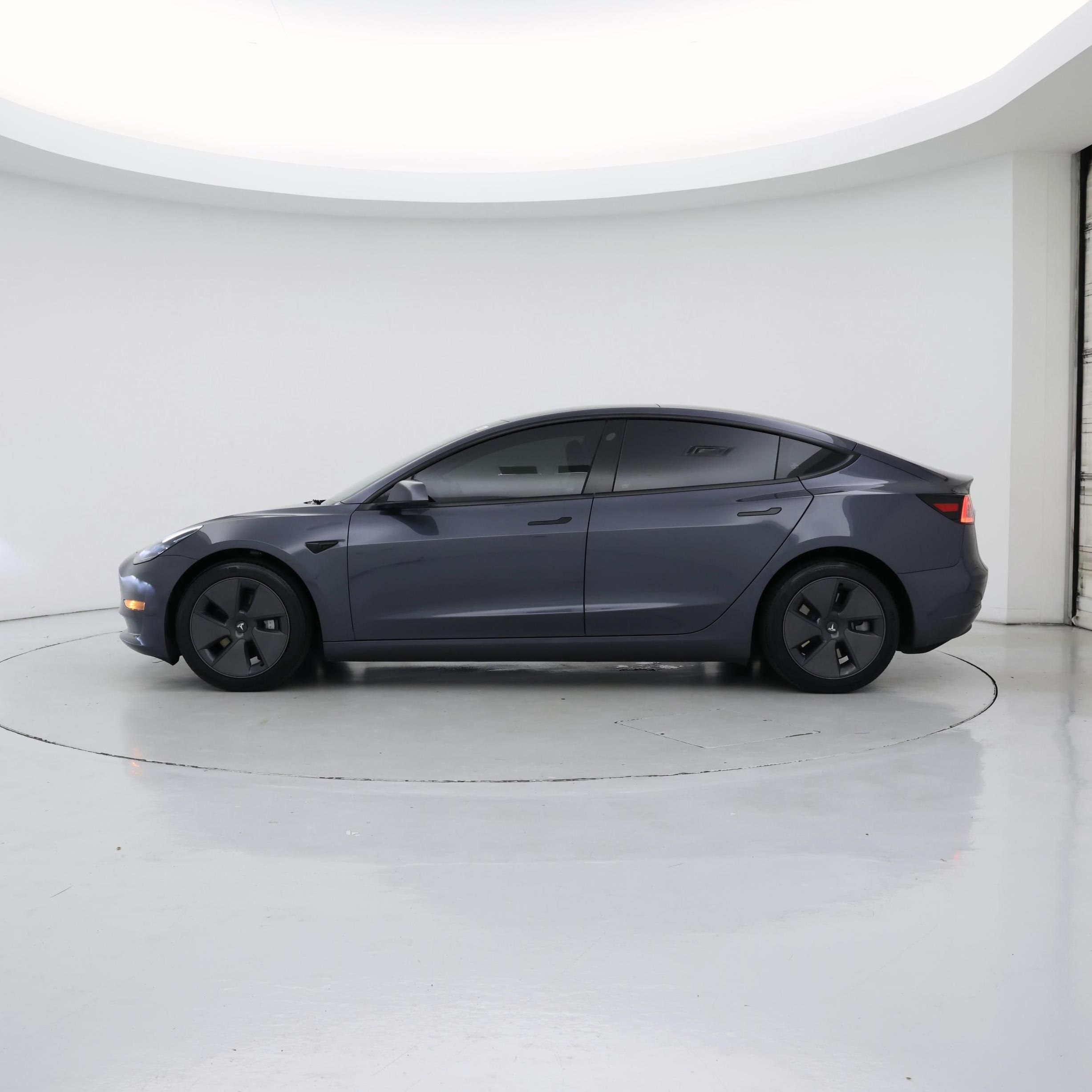 Thumbnail: 2023 Tesla Model 3 - 3