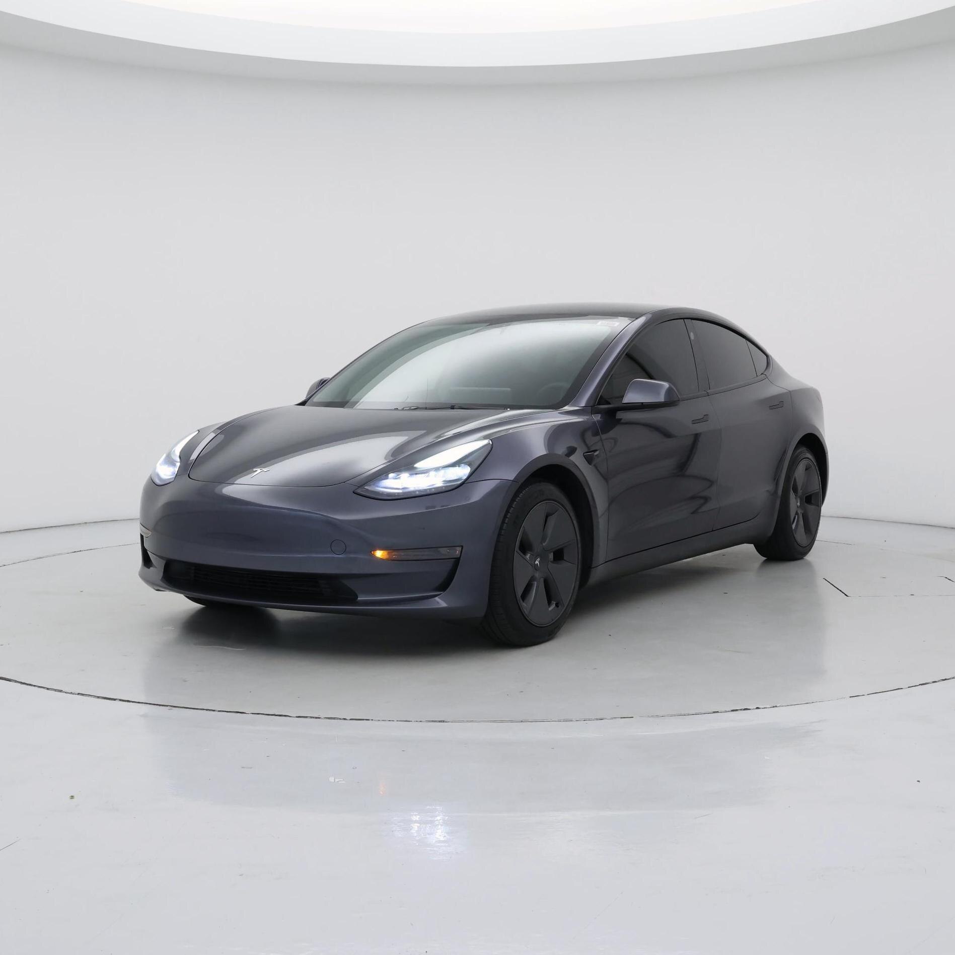 Thumbnail: 2023 Tesla Model 3 - 4