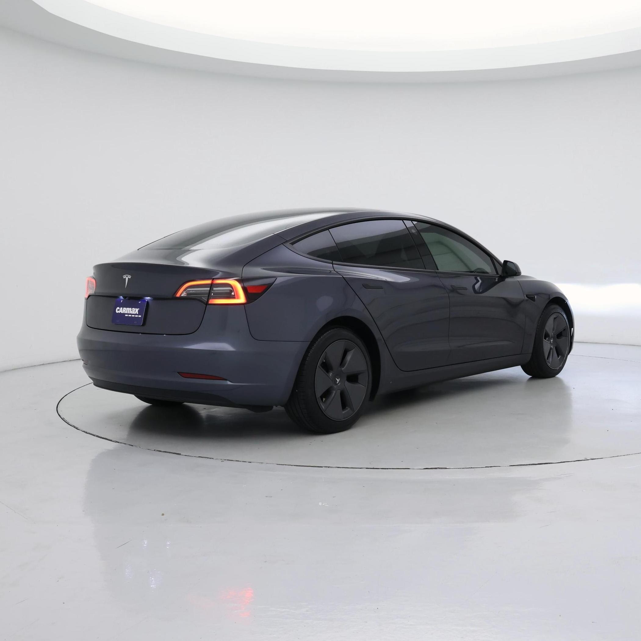 Thumbnail: 2023 Tesla Model 3 - 8