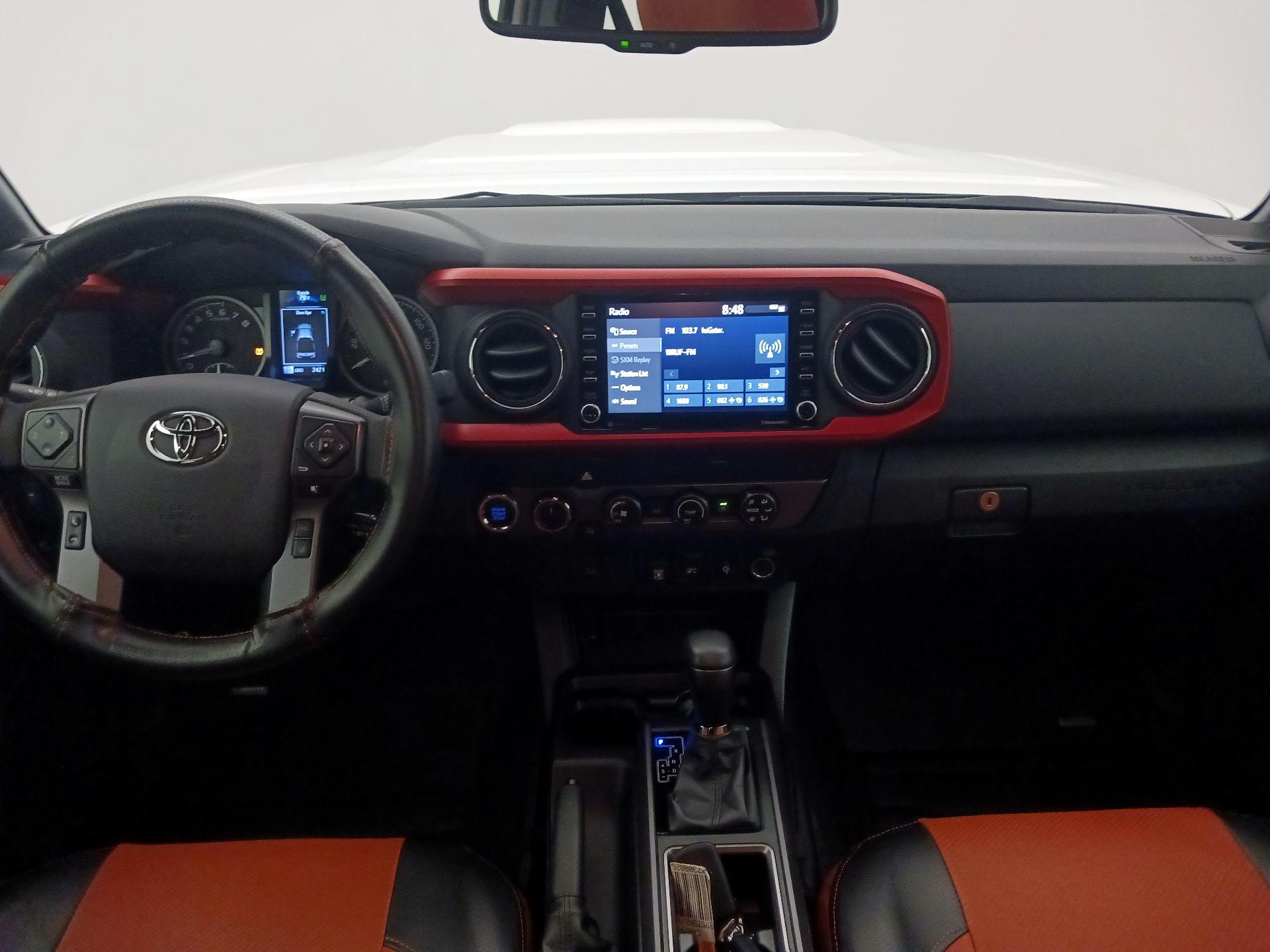 Thumbnail: 2020 Toyota Tacoma - 8