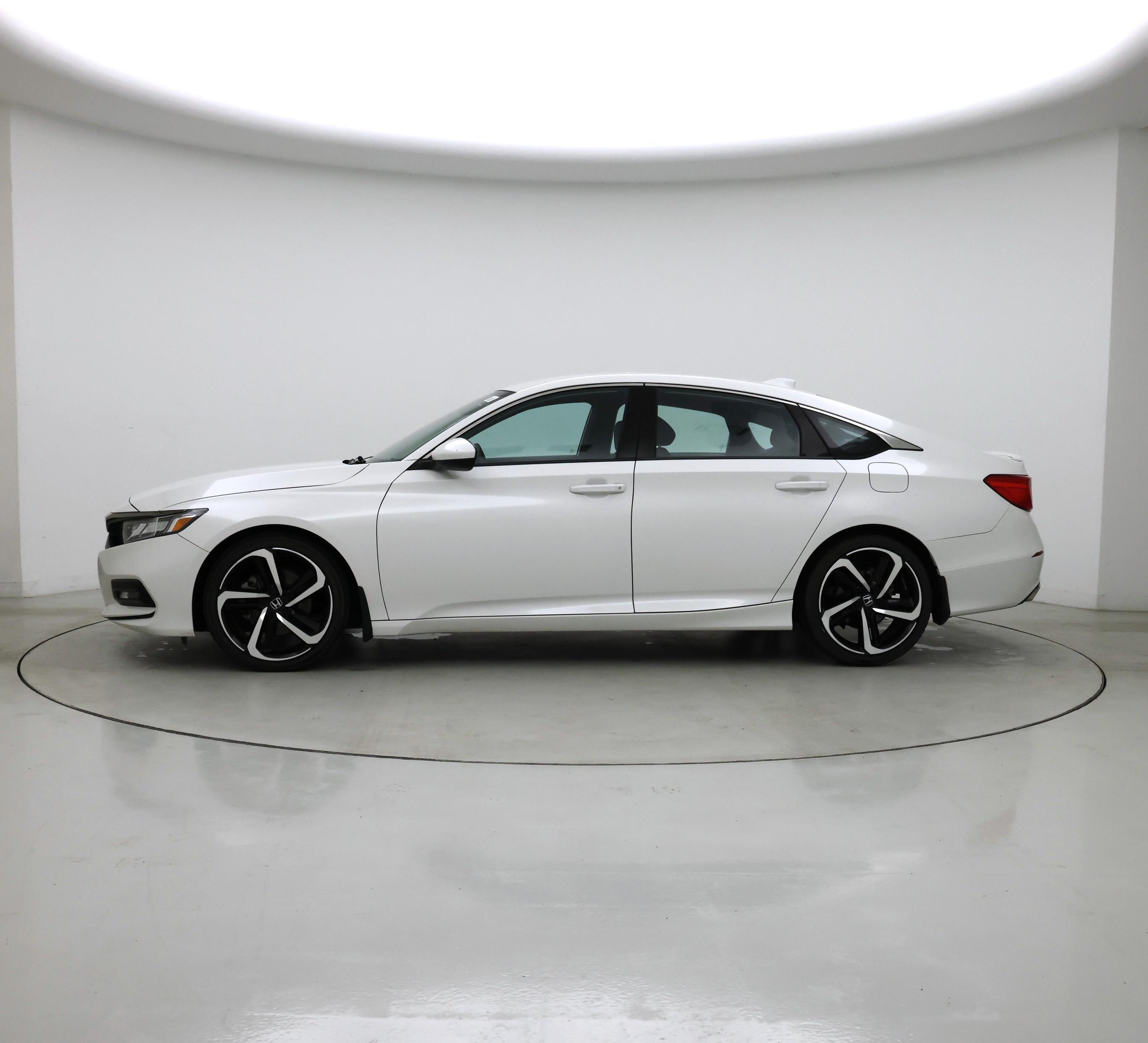 Thumbnail: 2018 Honda Accord - 3