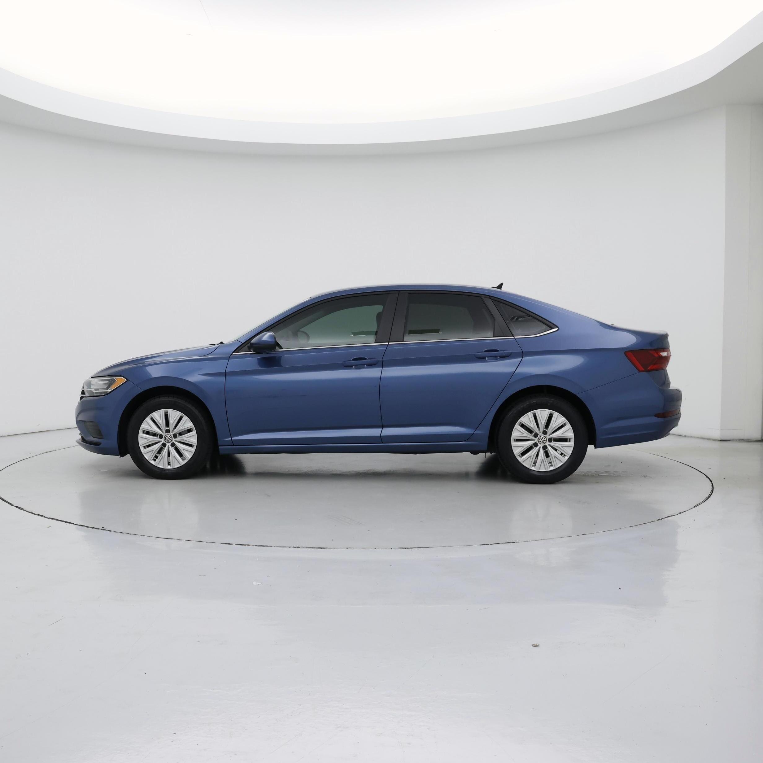Thumbnail: 2020 Volkswagen Jetta - 3