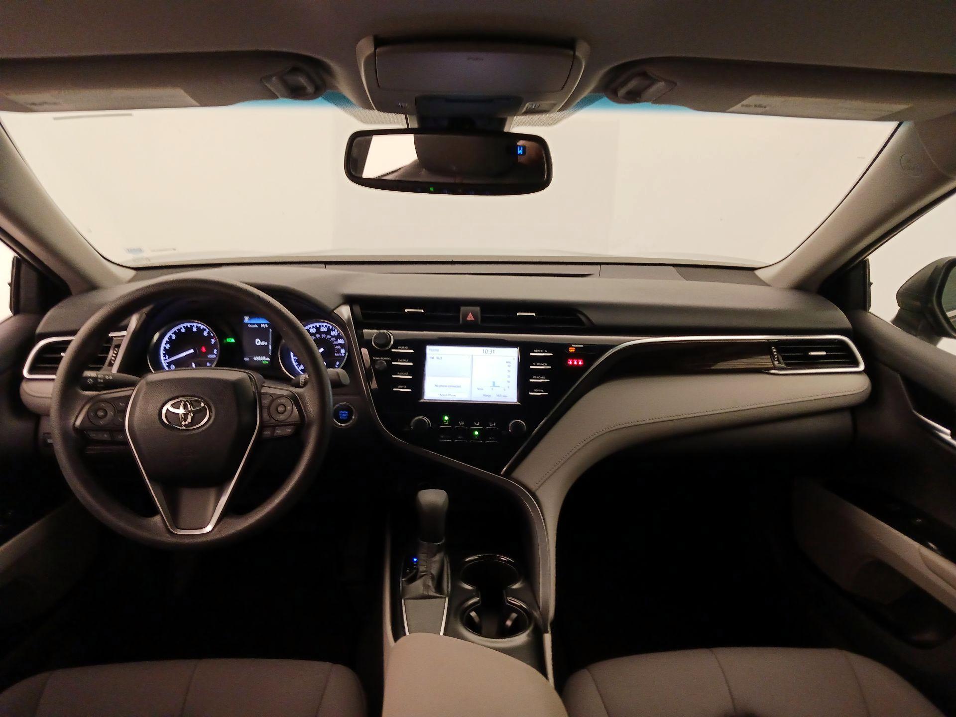 Thumbnail: 2018 Toyota Camry - 8