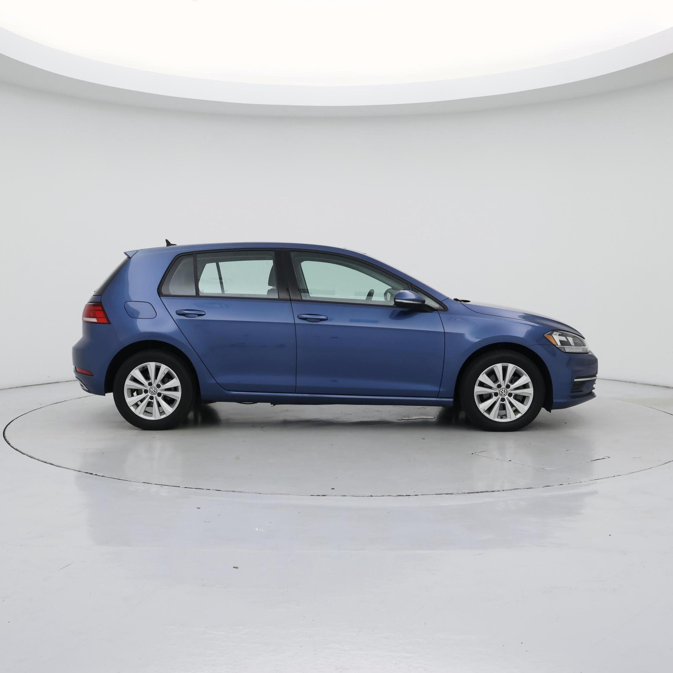 Thumbnail: 2020 Volkswagen Golf - 7