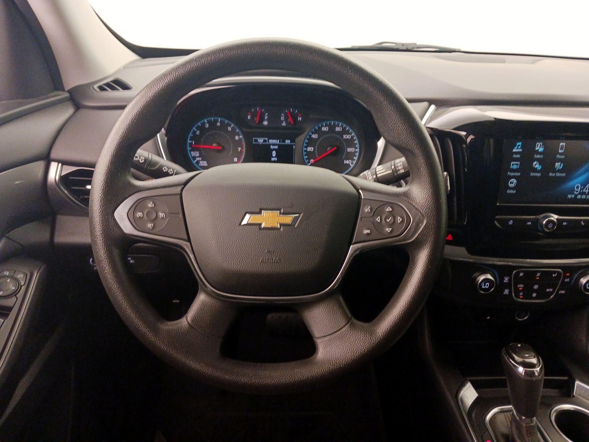Thumbnail: 2018 Chevrolet Traverse - 10
