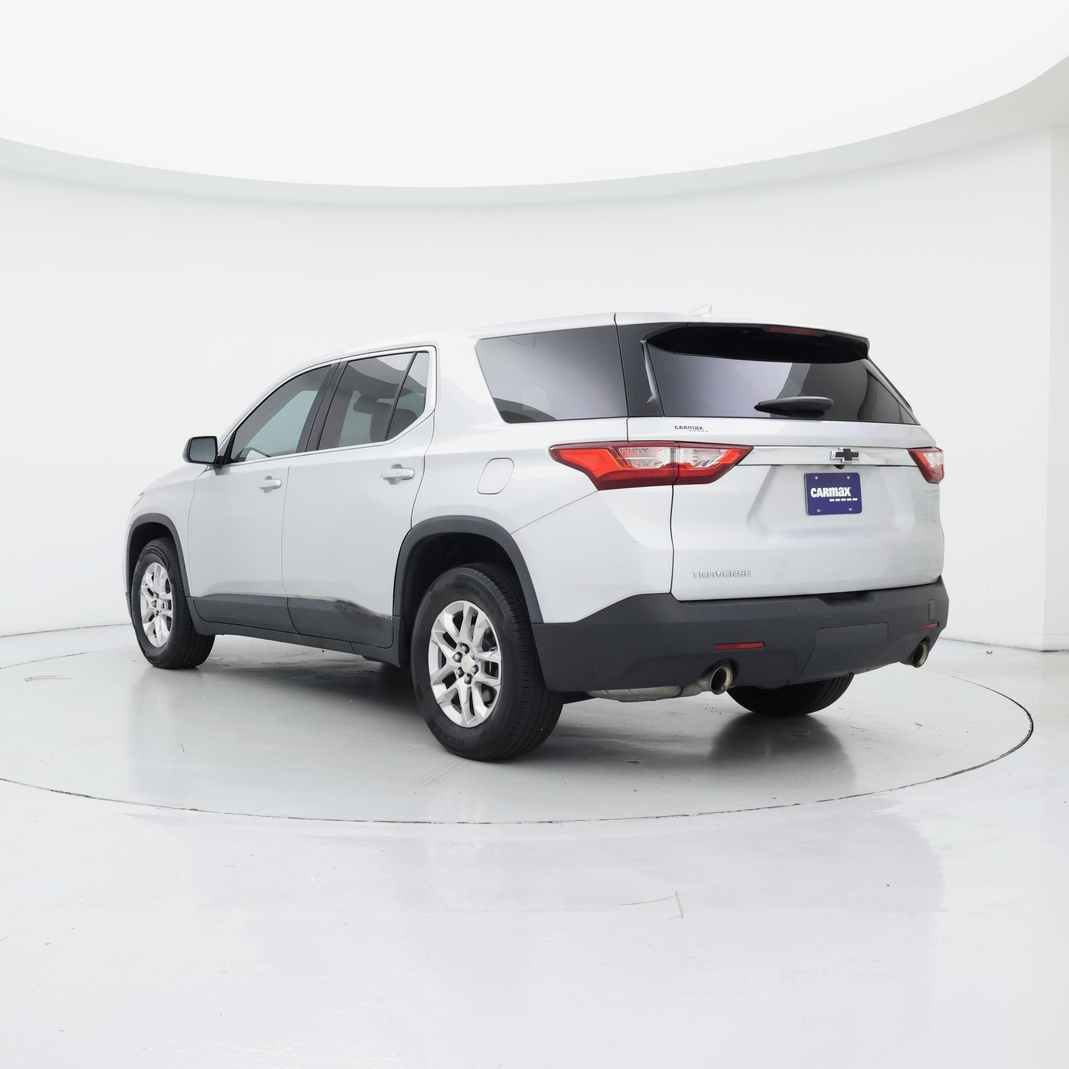 Thumbnail: 2018 Chevrolet Traverse - 2