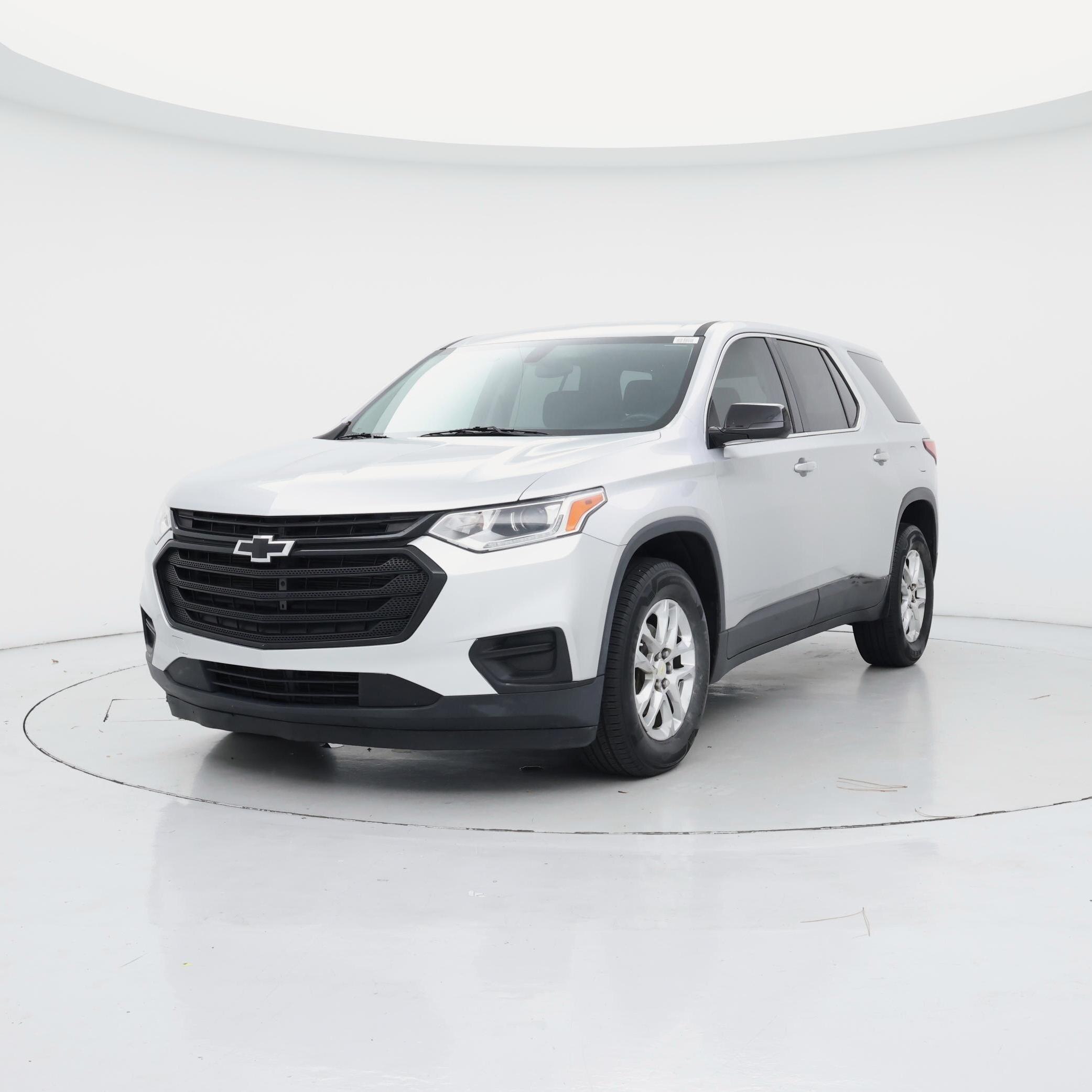 Thumbnail: 2018 Chevrolet Traverse - 4