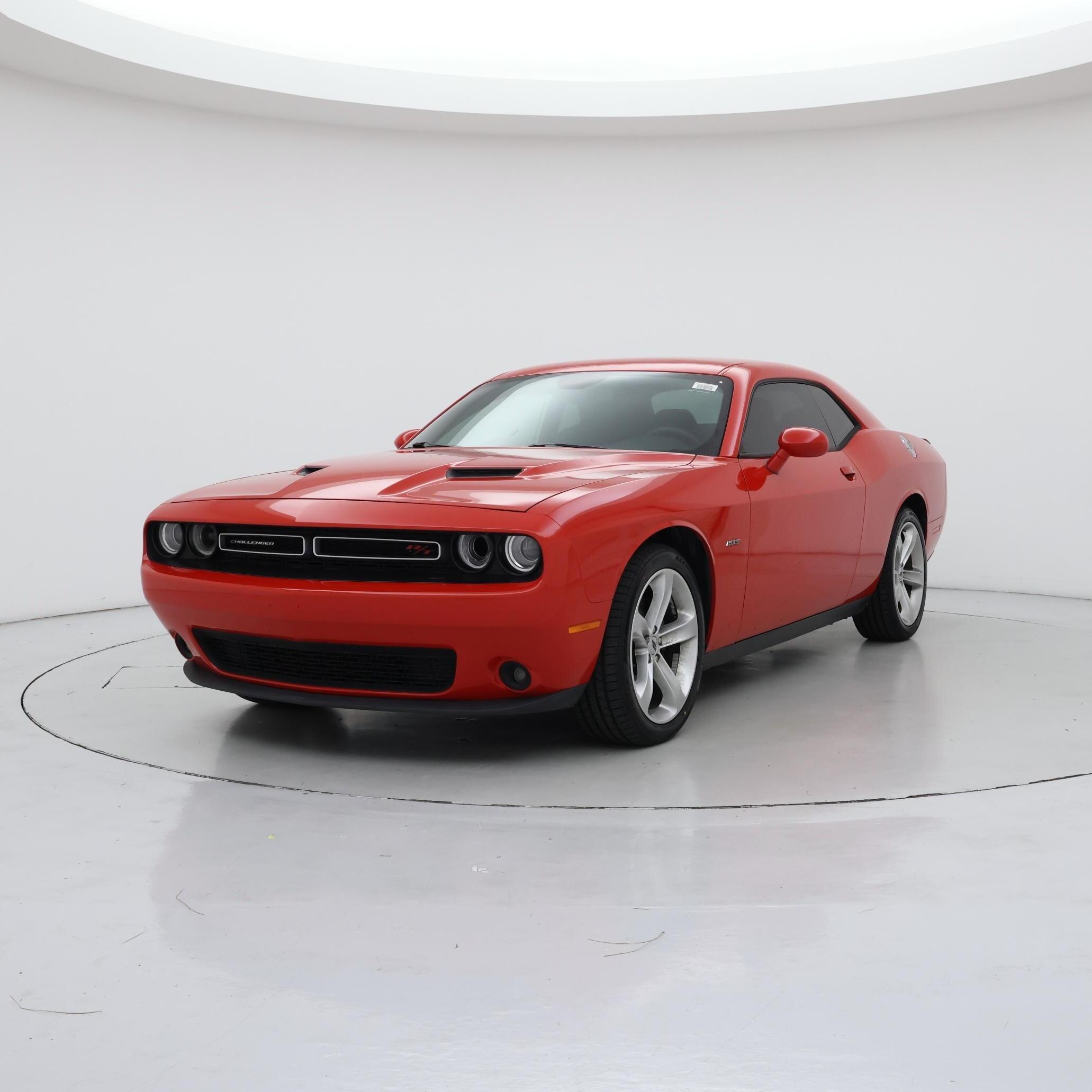 Thumbnail: 2017 Dodge Challenger - 4