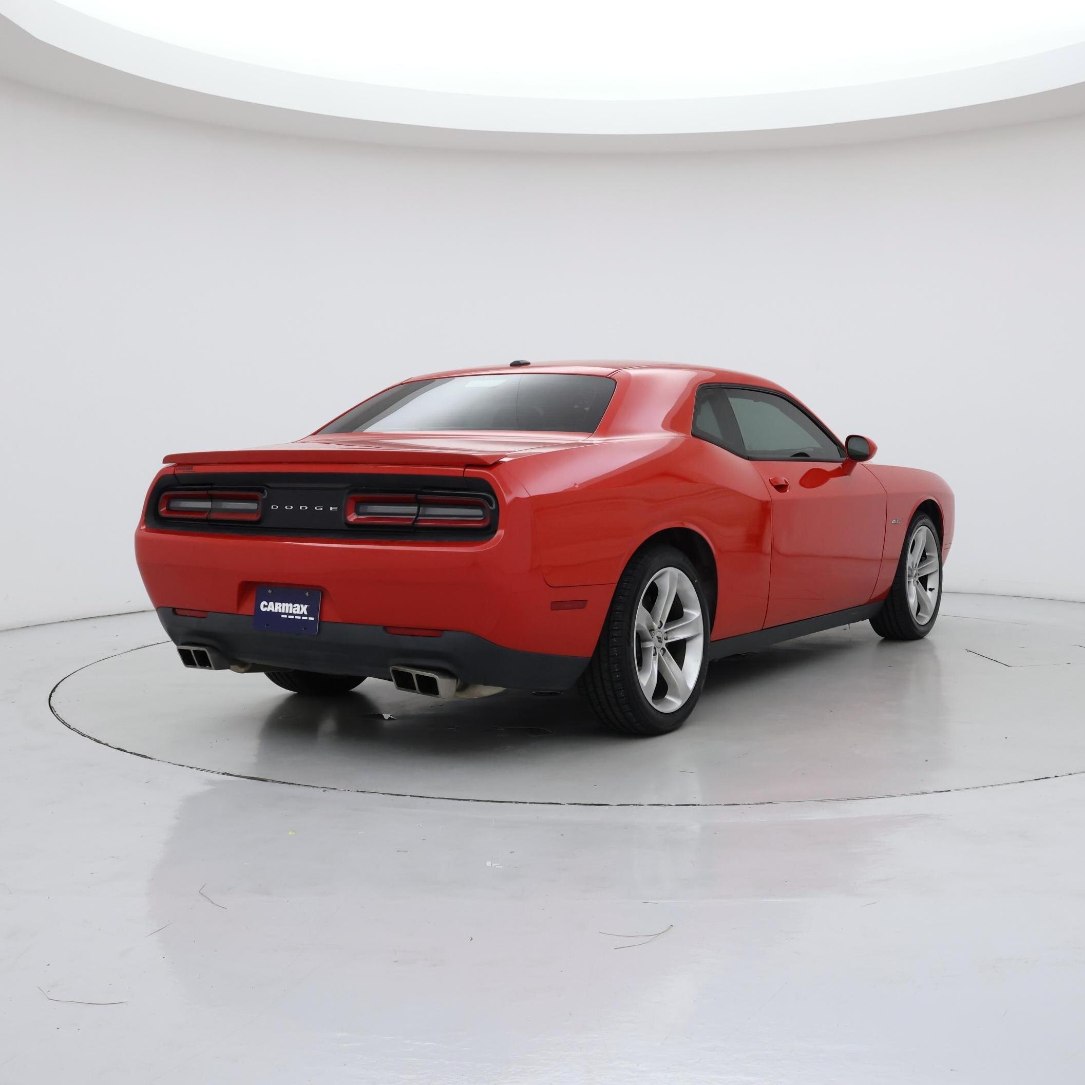 Thumbnail: 2017 Dodge Challenger - 8
