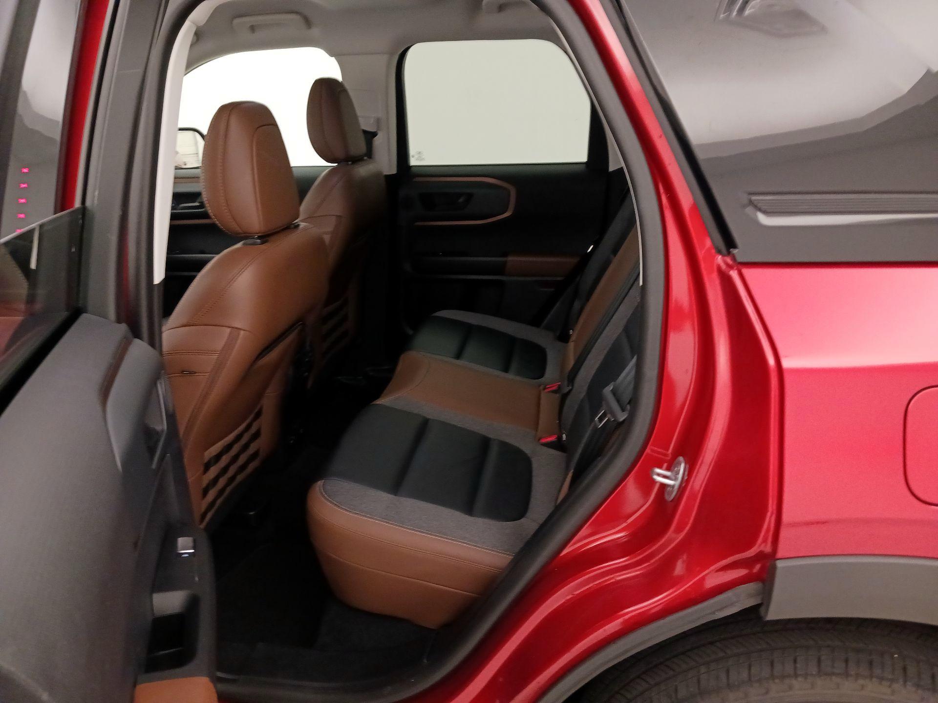 Thumbnail: 2022 Ford Bronco Sport - 19