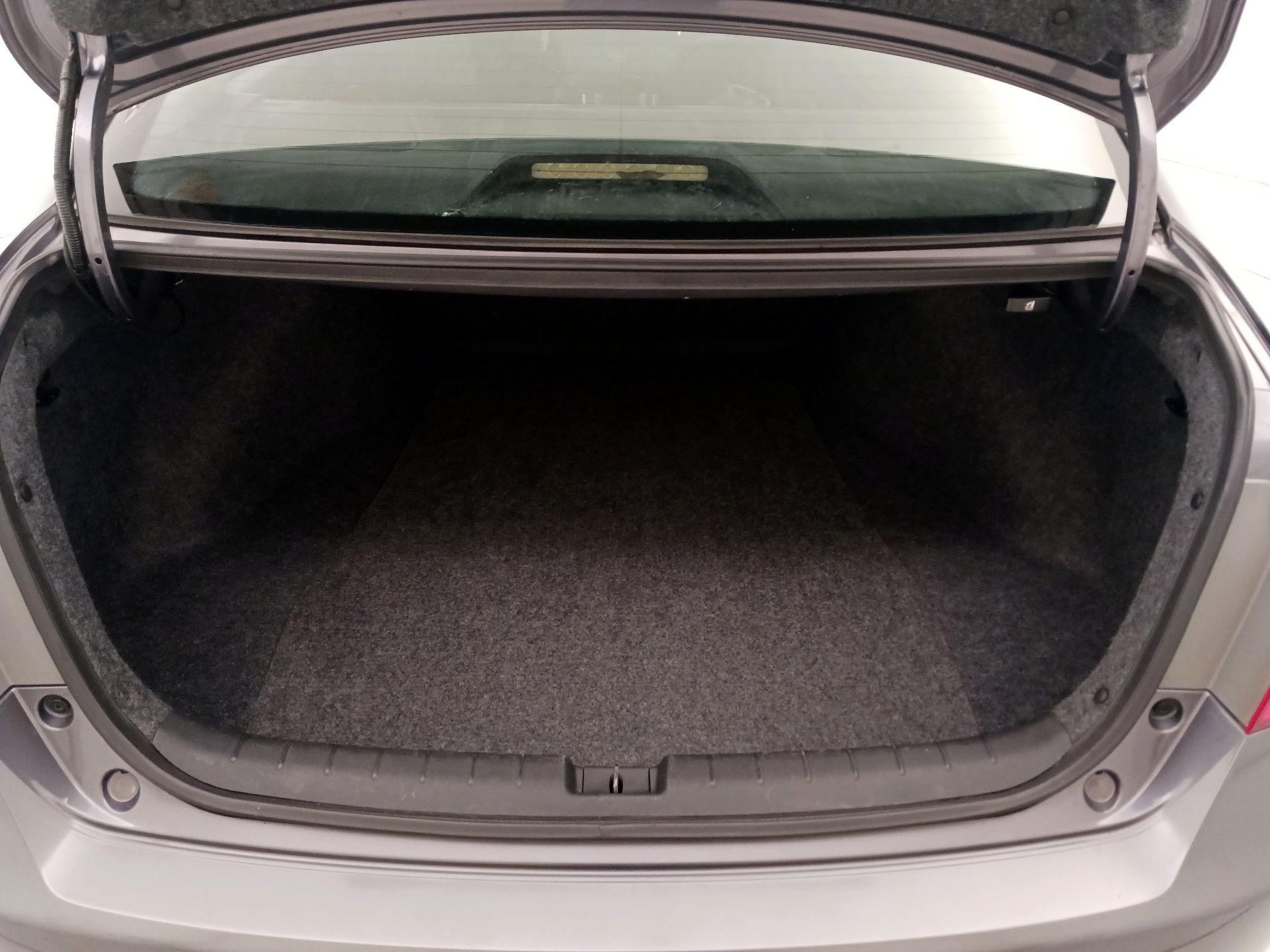 Thumbnail: 2015 Honda Accord - 20