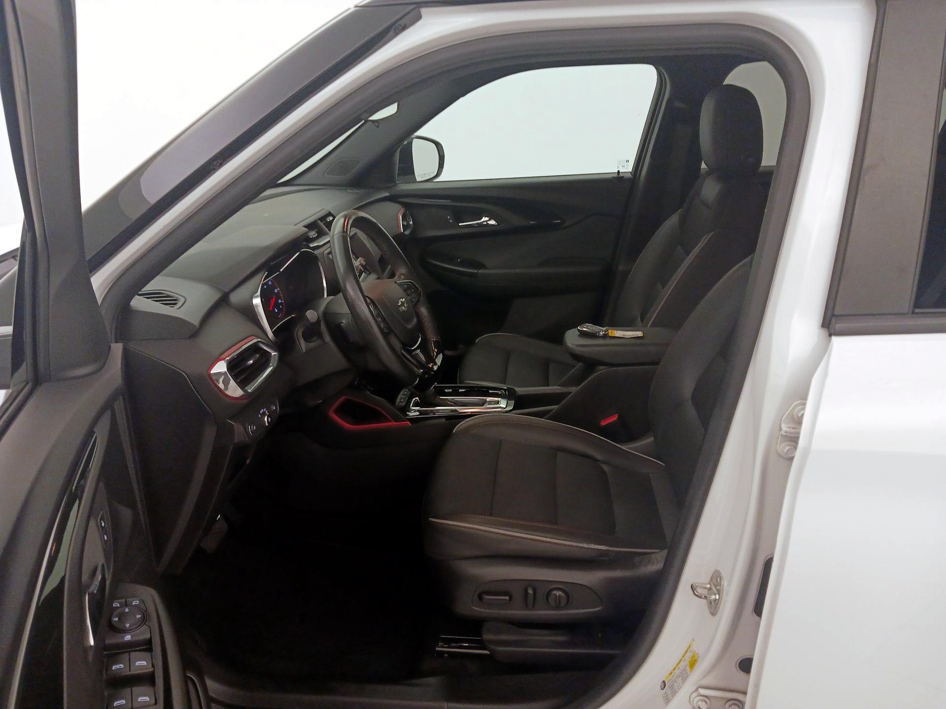 Thumbnail: 2022 Chevrolet TrailBlazer - 11