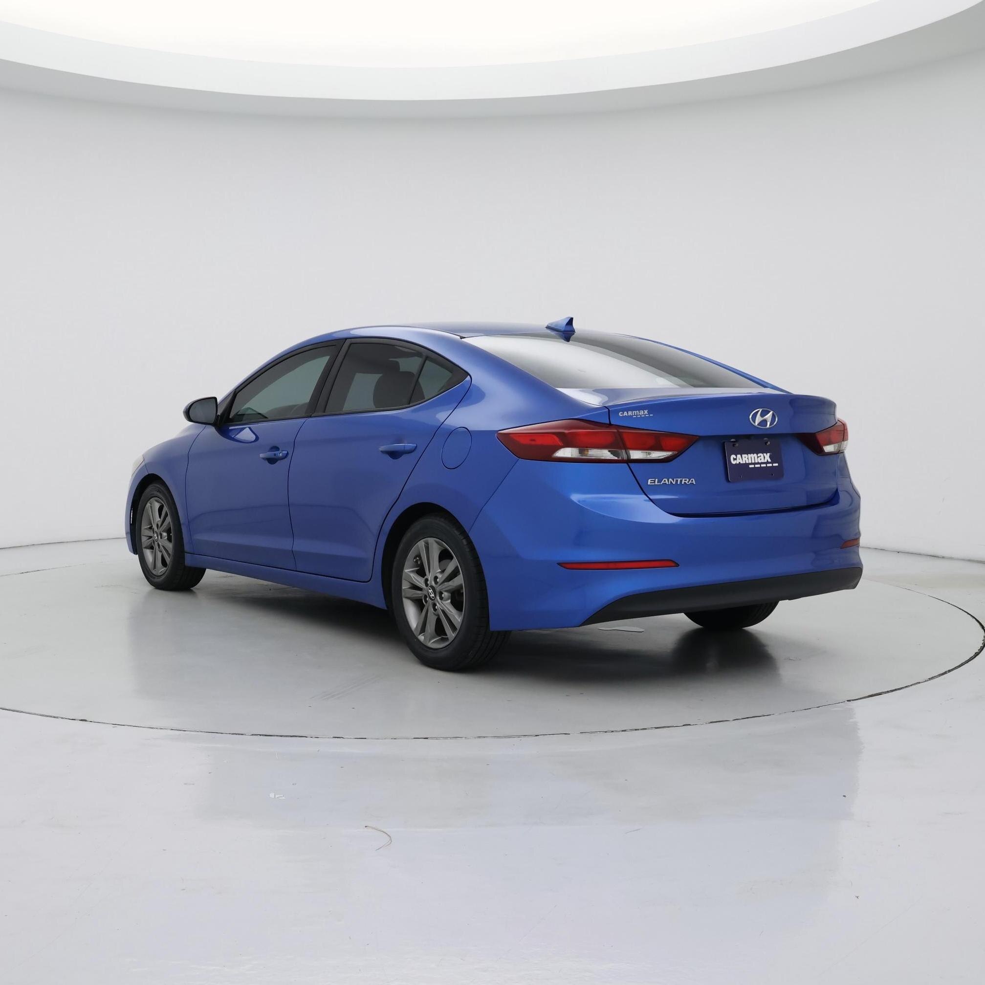 Thumbnail: 2018 Hyundai Elantra - 2