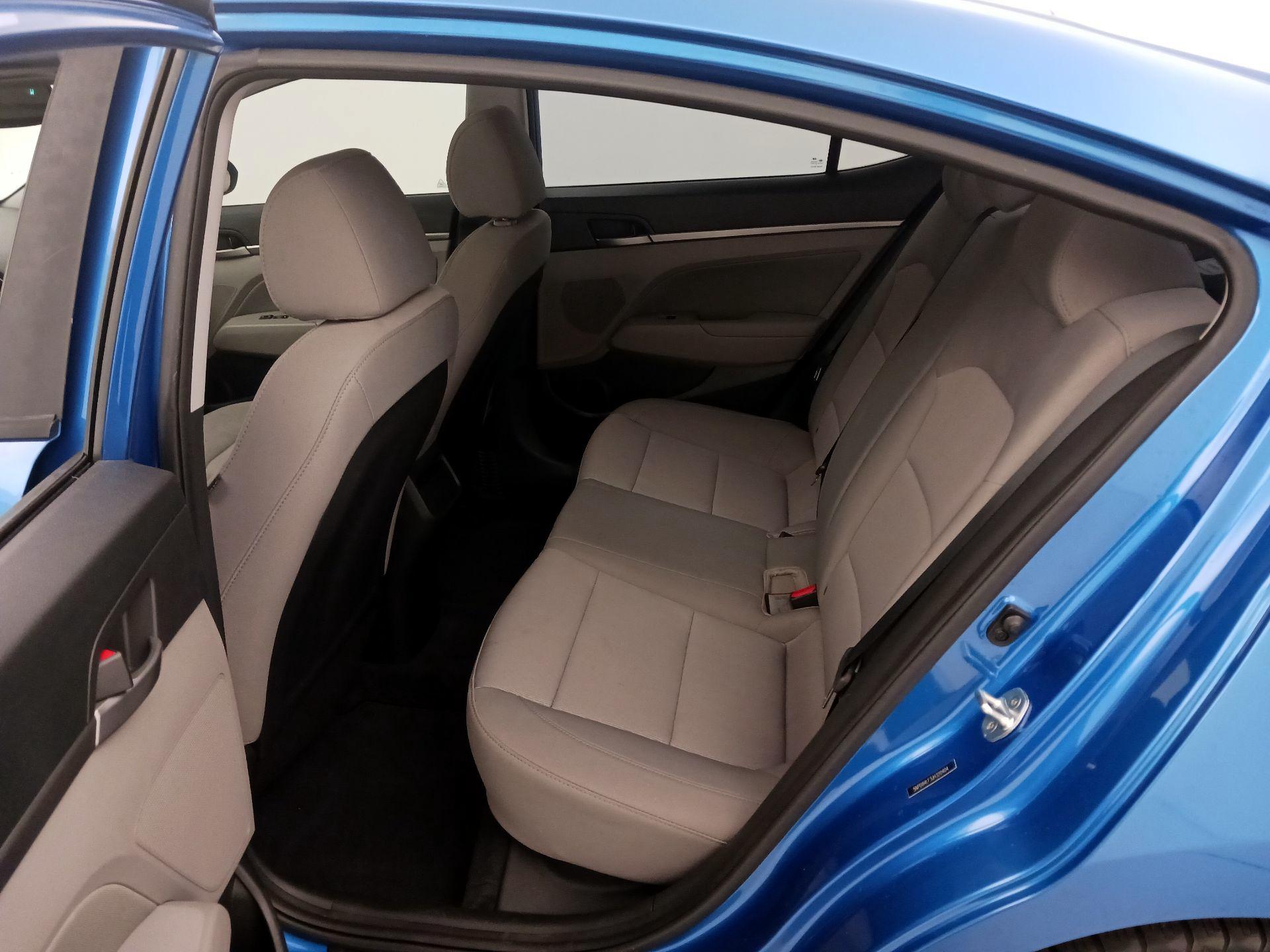 Thumbnail: 2018 Hyundai Elantra - 20