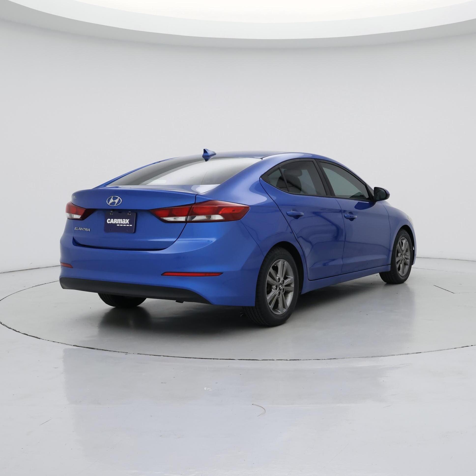 Thumbnail: 2018 Hyundai Elantra - 8
