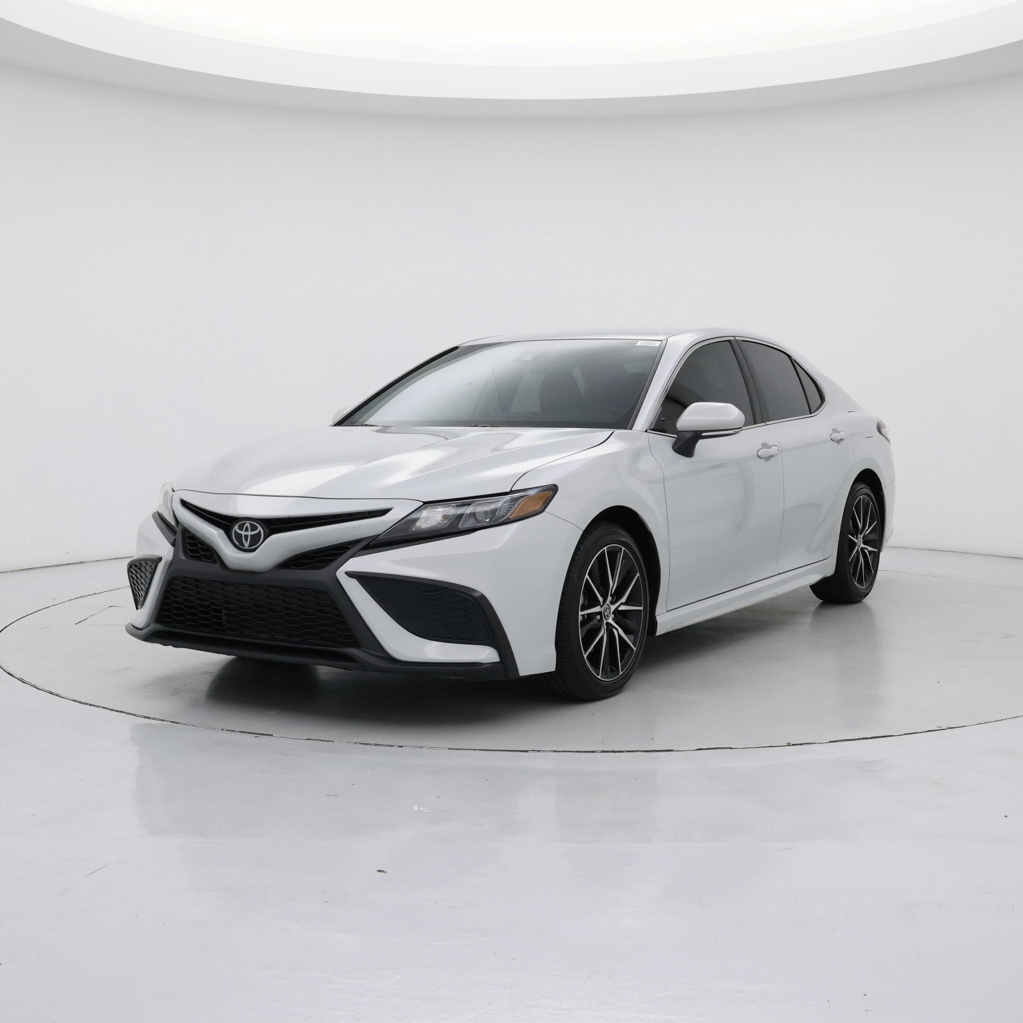 Thumbnail: 2024 Toyota Camry - 4