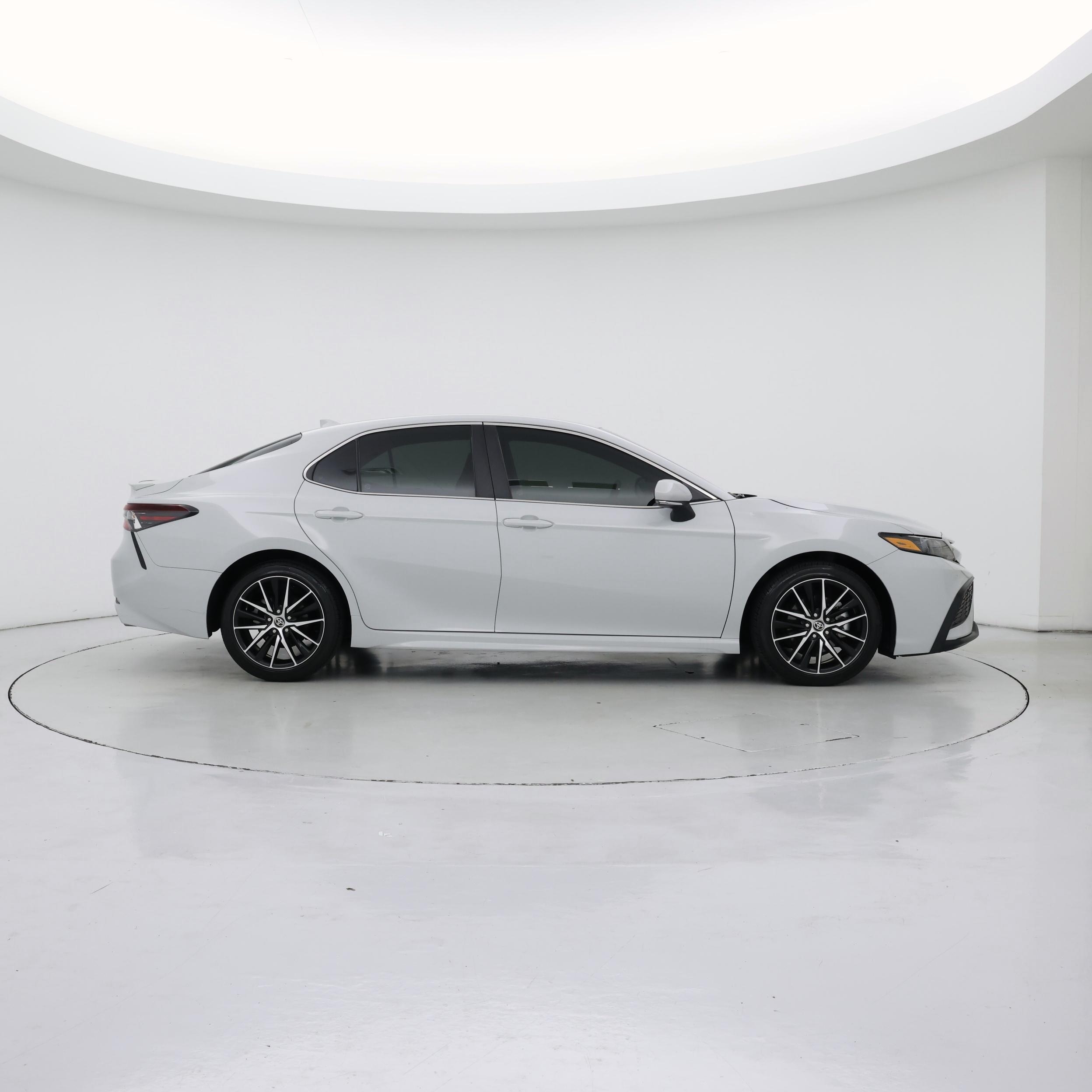 Thumbnail: 2024 Toyota Camry - 7
