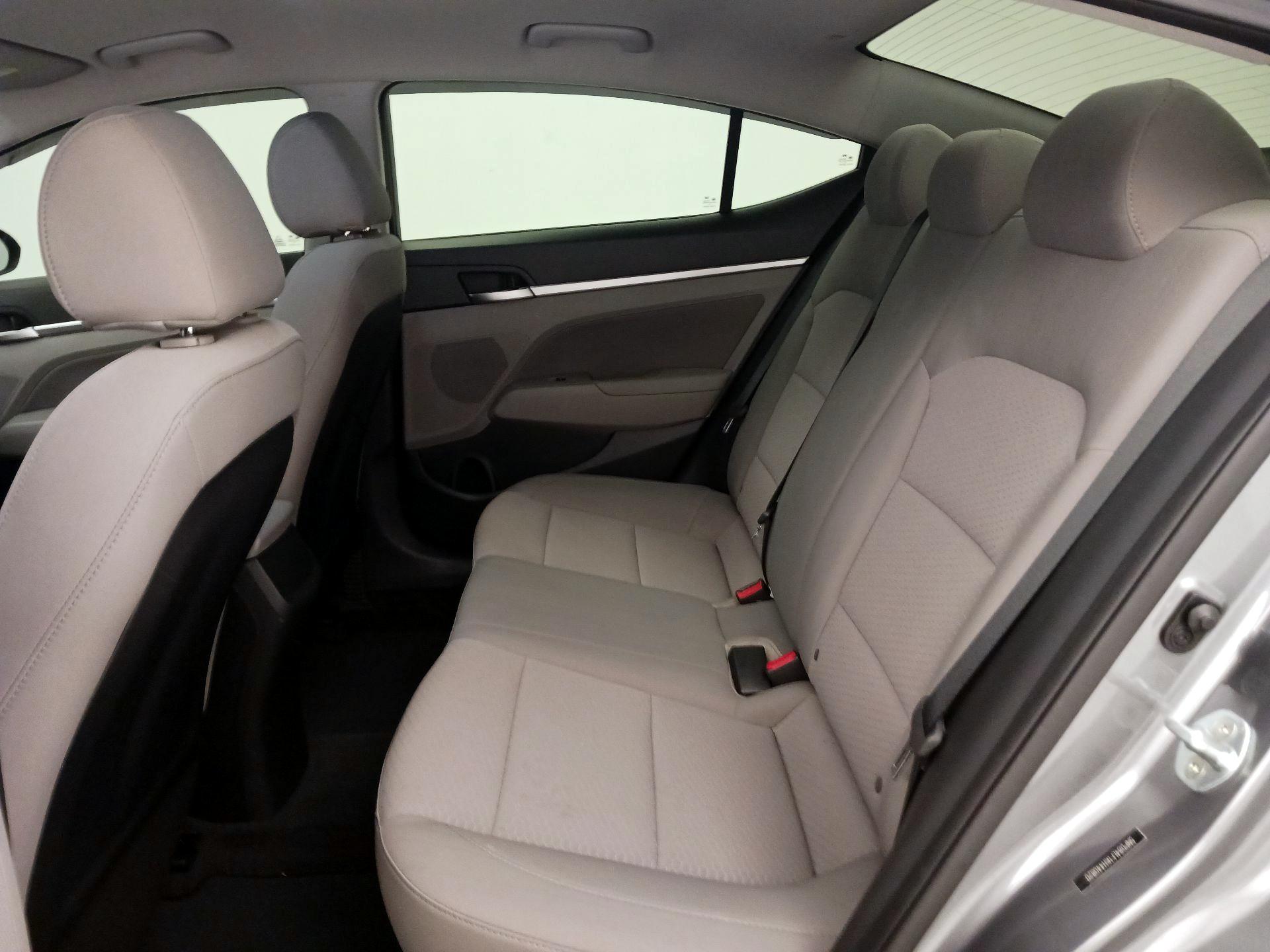 Thumbnail: 2019 Hyundai Elantra - 19