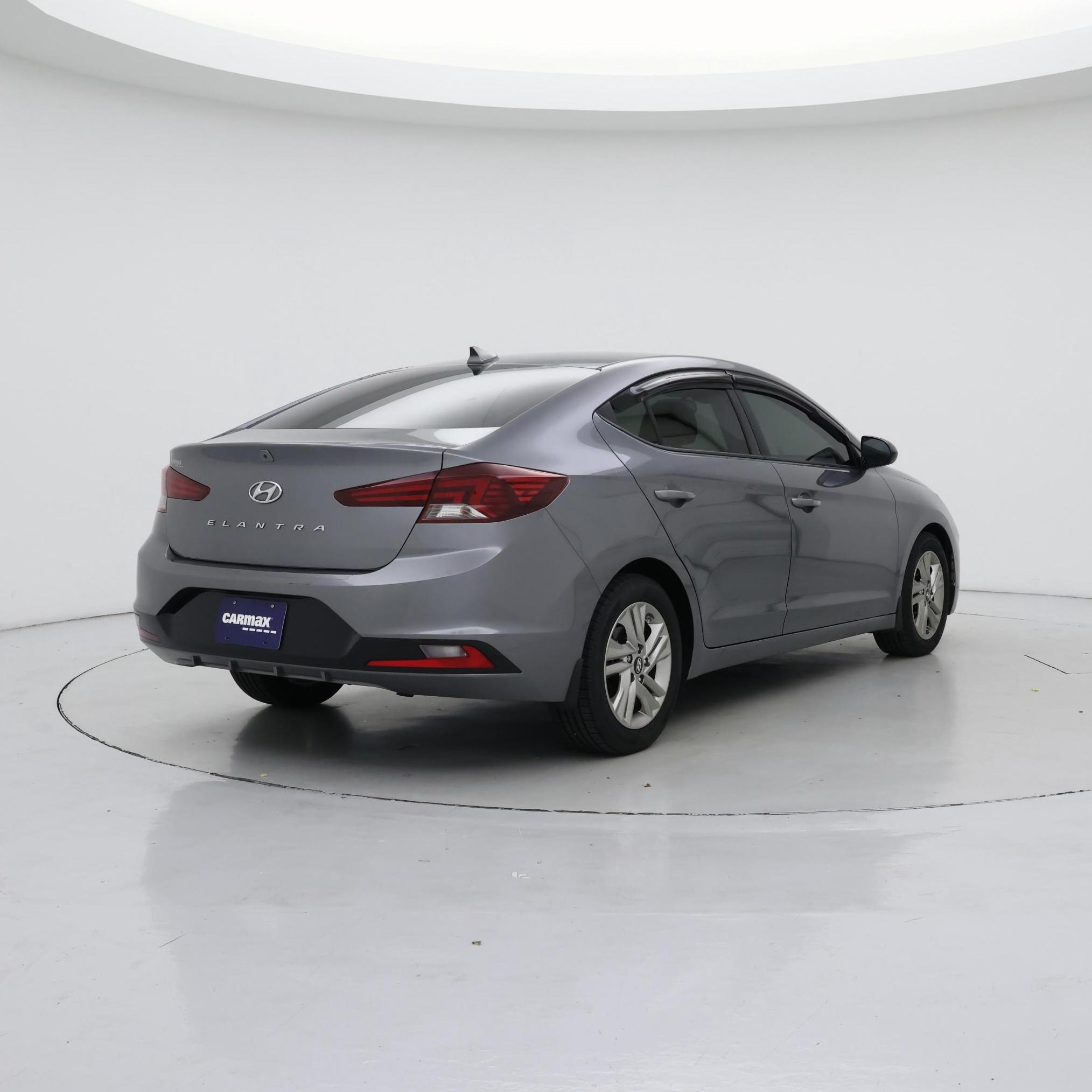 Thumbnail: 2019 Hyundai Elantra - 8