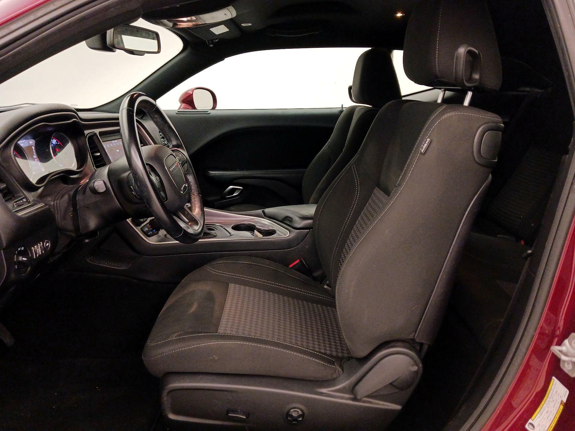 Thumbnail: 2019 Dodge Challenger - 11
