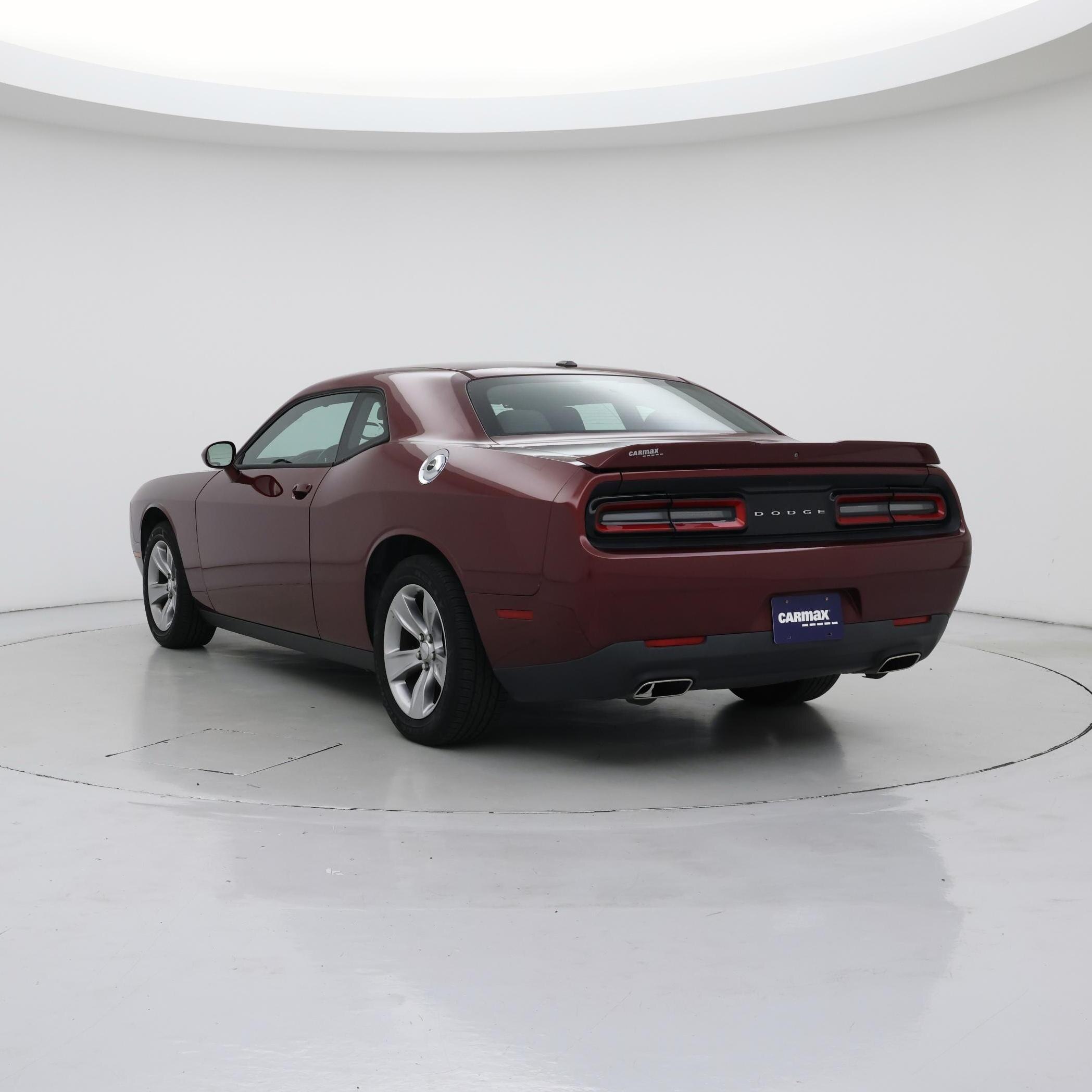 Thumbnail: 2019 Dodge Challenger - 2