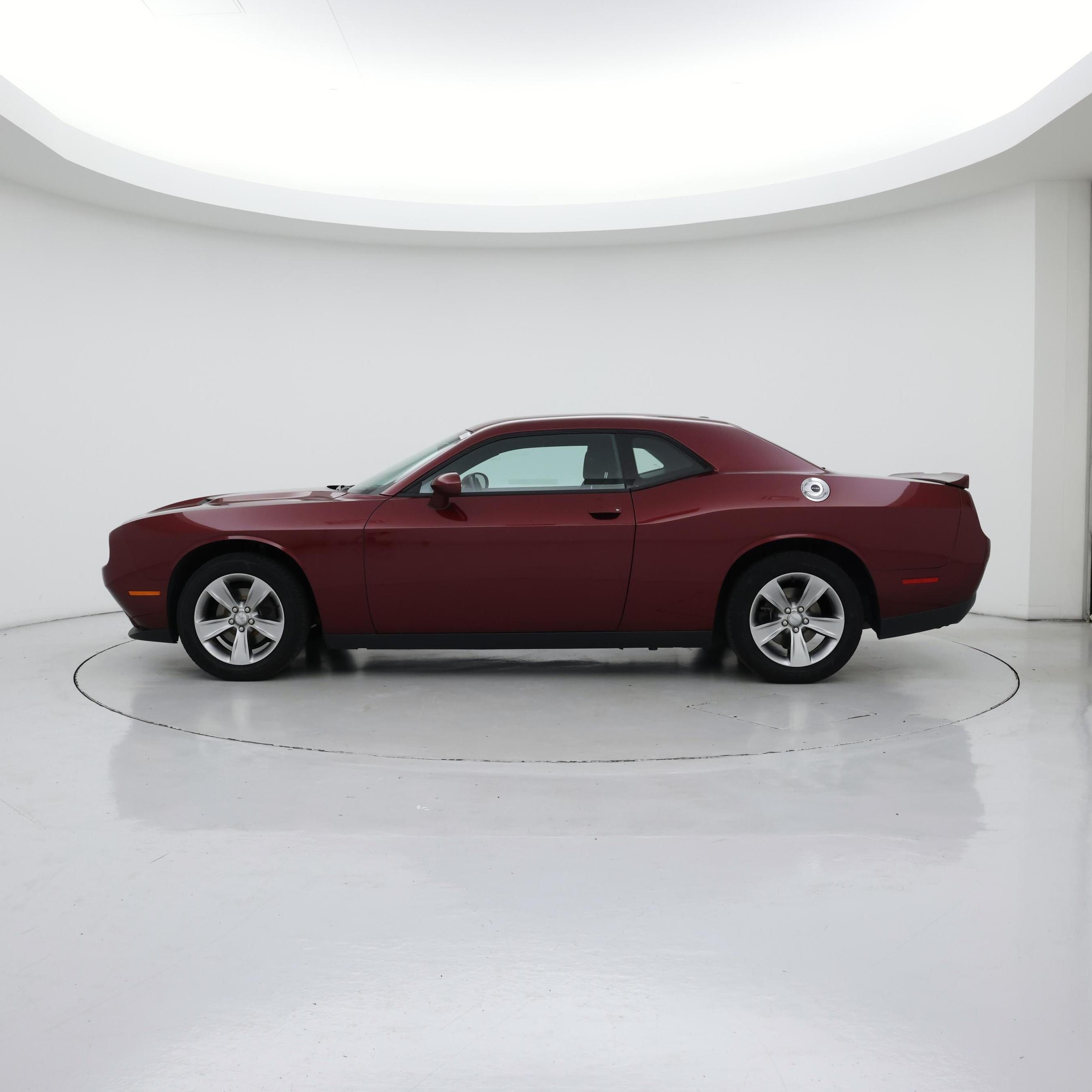 Thumbnail: 2019 Dodge Challenger - 3