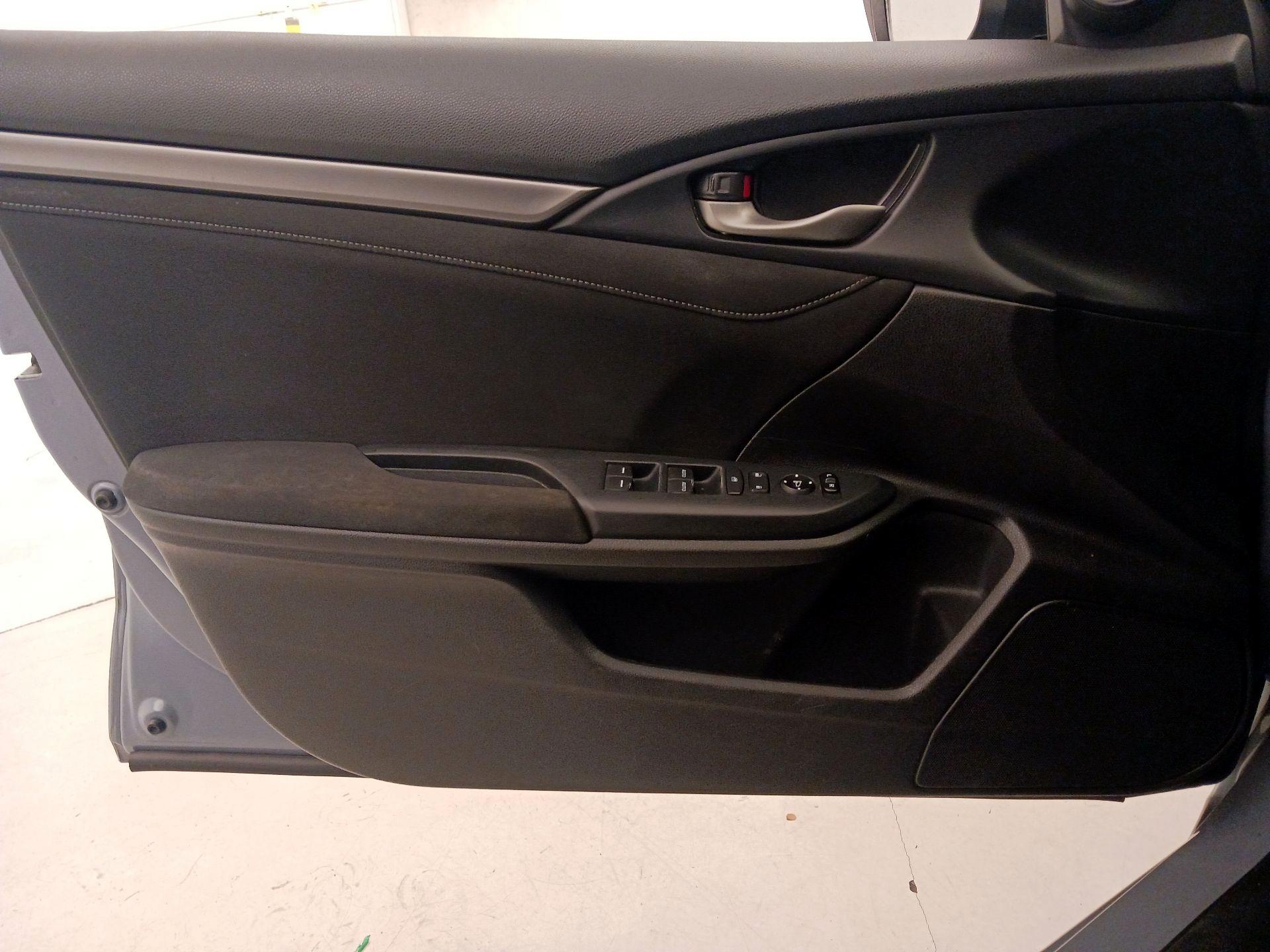 Thumbnail: 2021 Honda Civic - 12