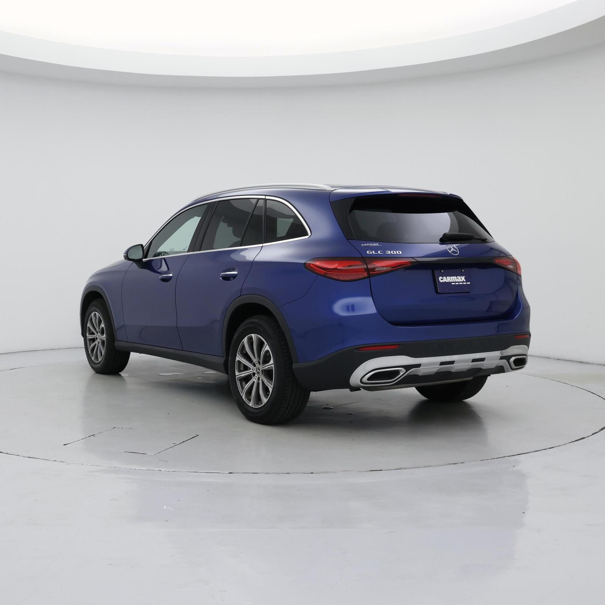 Thumbnail: 2023 Mercedes-Benz GLC - 2
