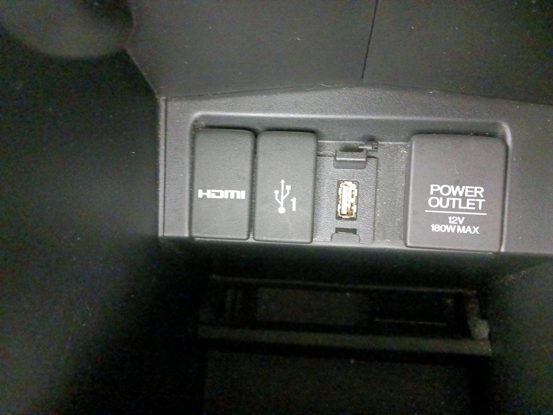 Thumbnail: 2016 Honda CR-V - 18