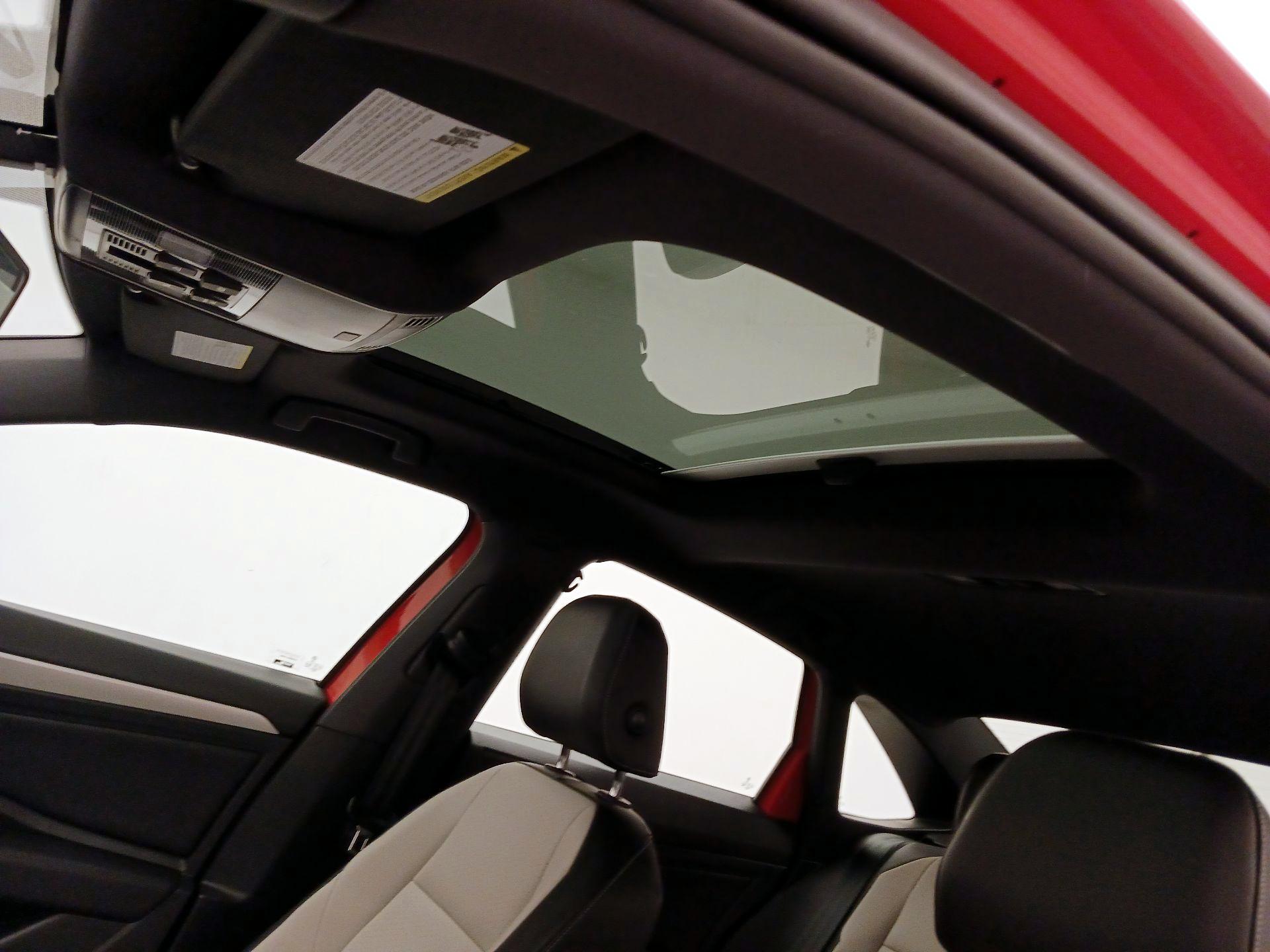 Thumbnail: 2019 Volkswagen Jetta - 19