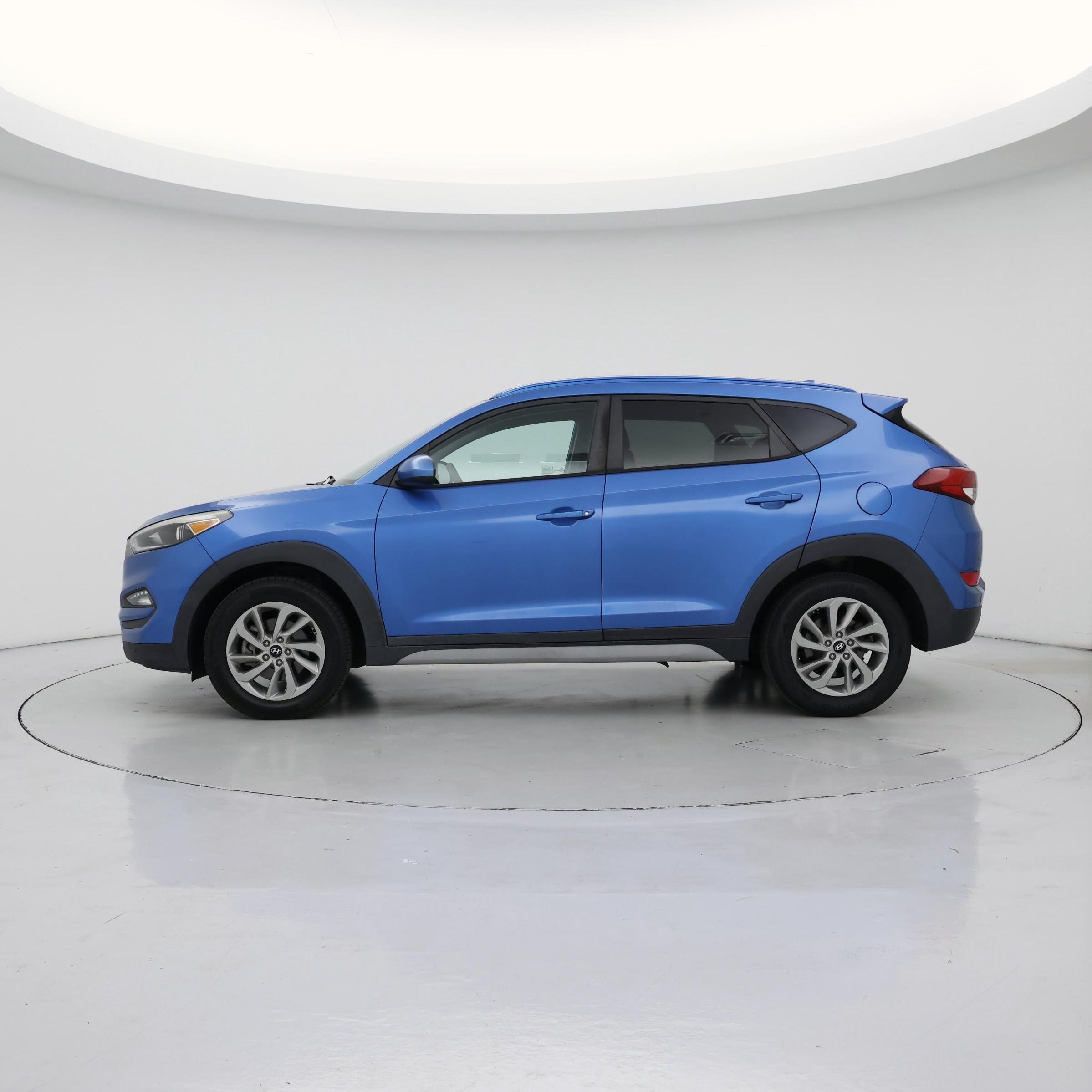 Thumbnail: 2018 Hyundai Tucson - 3
