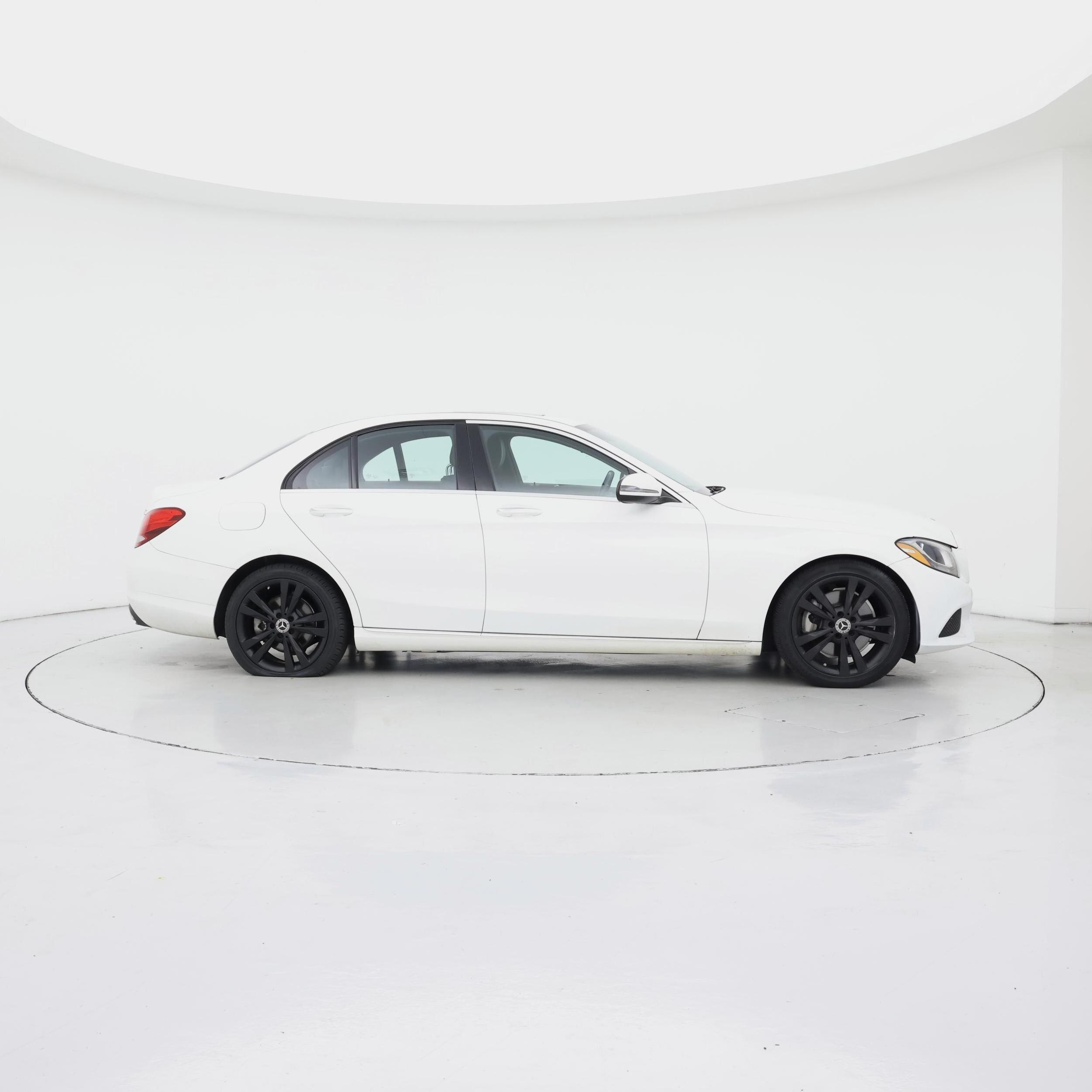 Thumbnail: 2018 Mercedes-Benz C-Class - 7