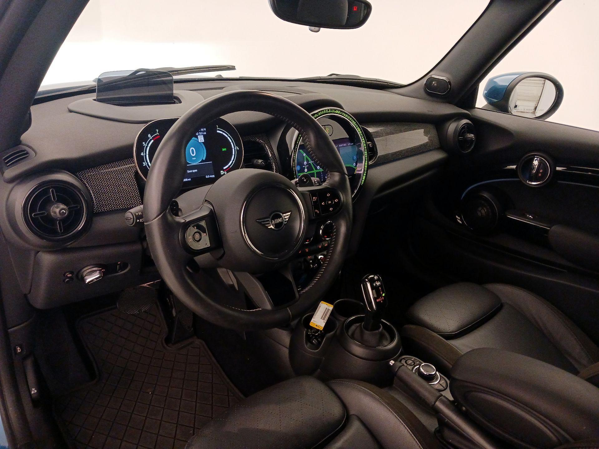 Thumbnail: 2022 MINI Cooper - 9