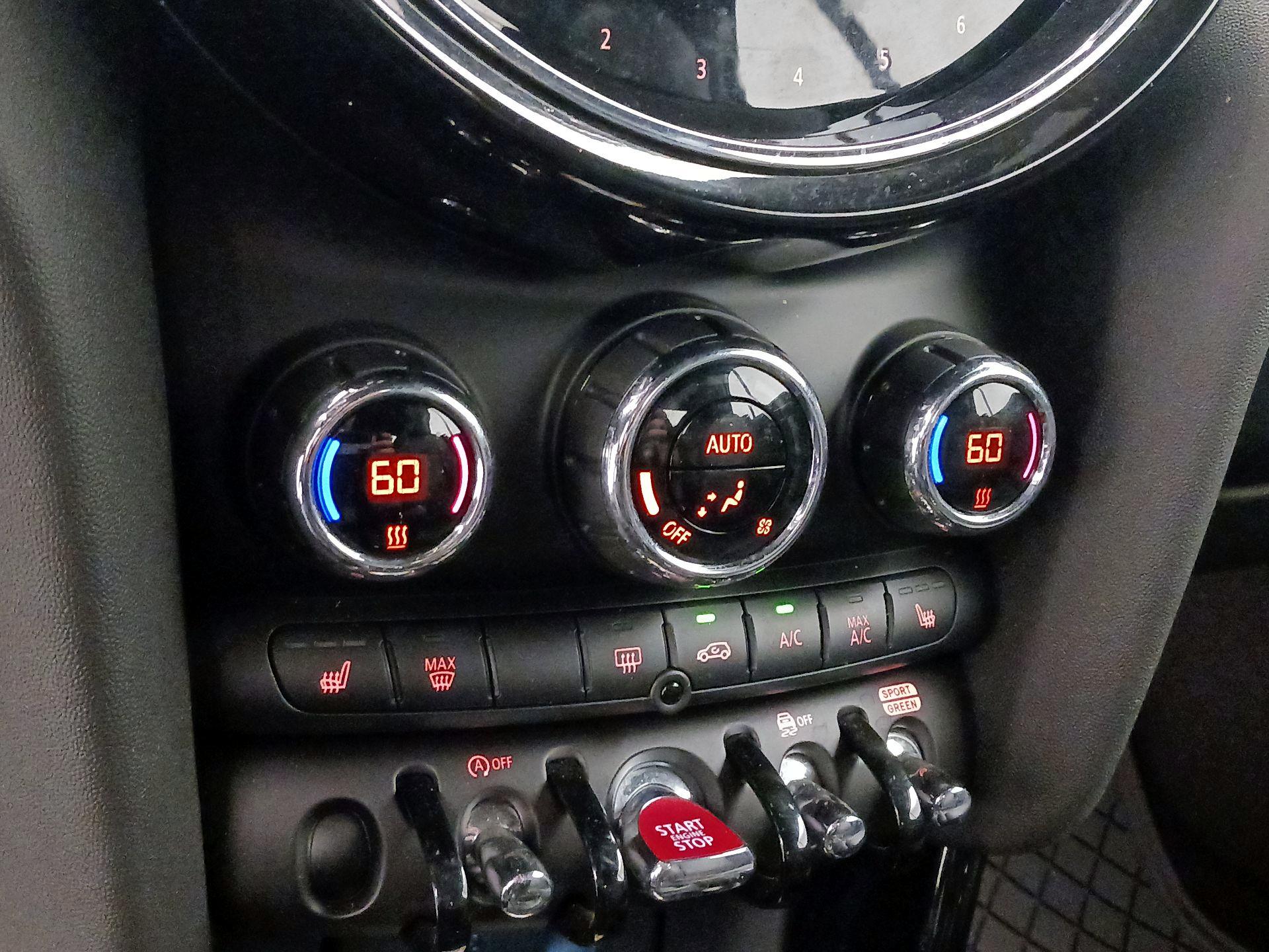 Thumbnail: 2022 MINI Cooper - 17