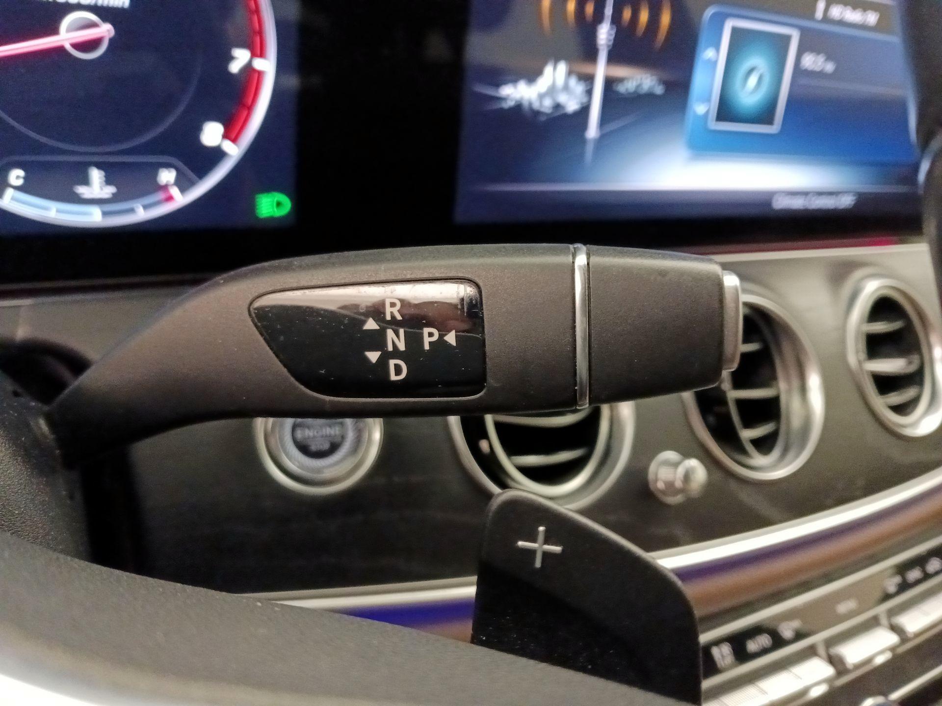 Thumbnail: 2019 Mercedes-Benz E-Class - 18