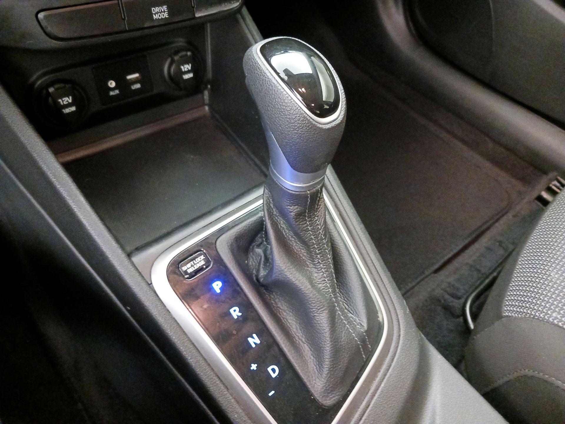 Thumbnail: 2020 Hyundai Accent - 17