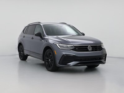 Gray 2022 Volkswagen Tiguan SE R-Line Black