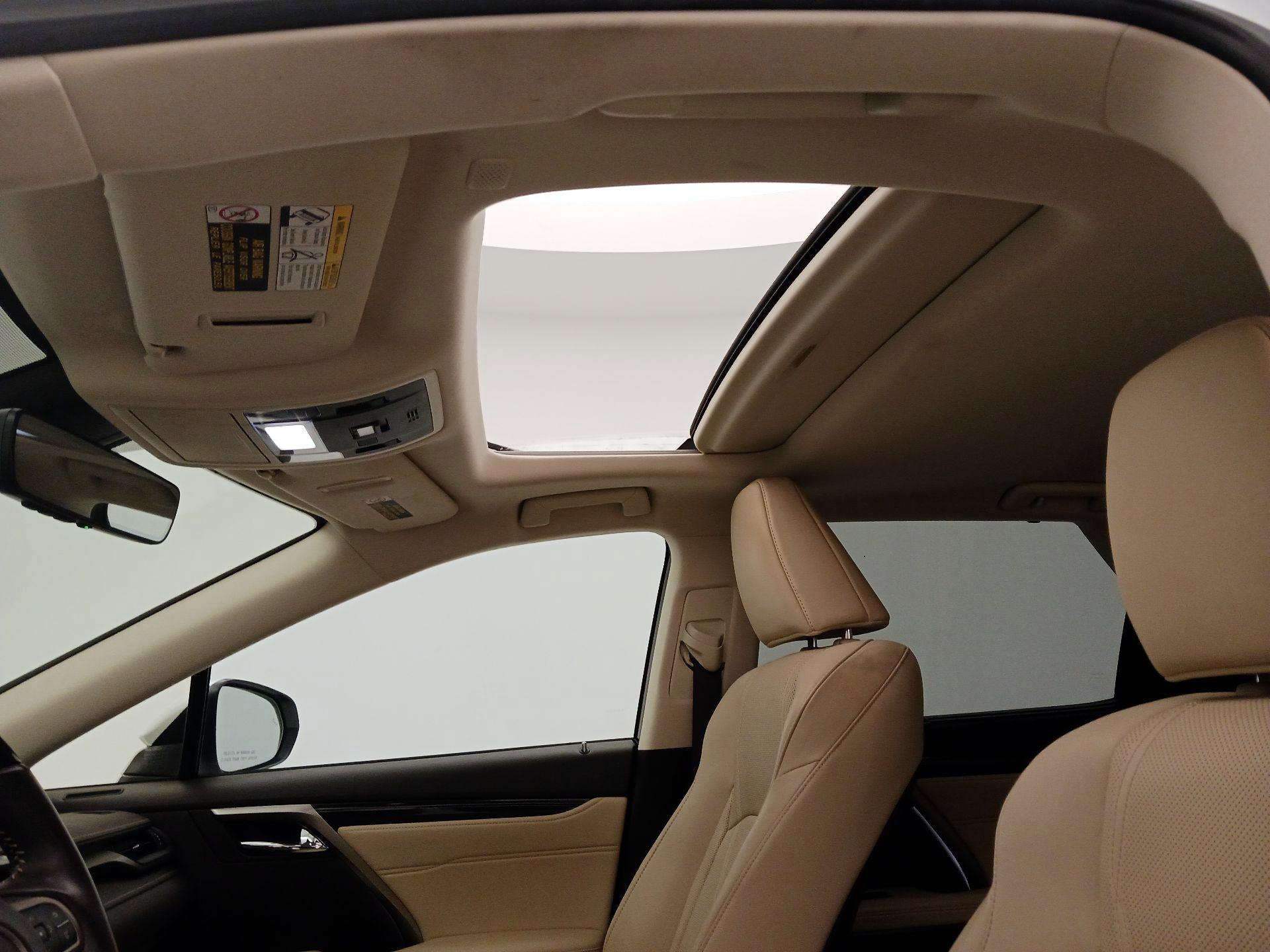 Thumbnail: 2020 Lexus RX - 20