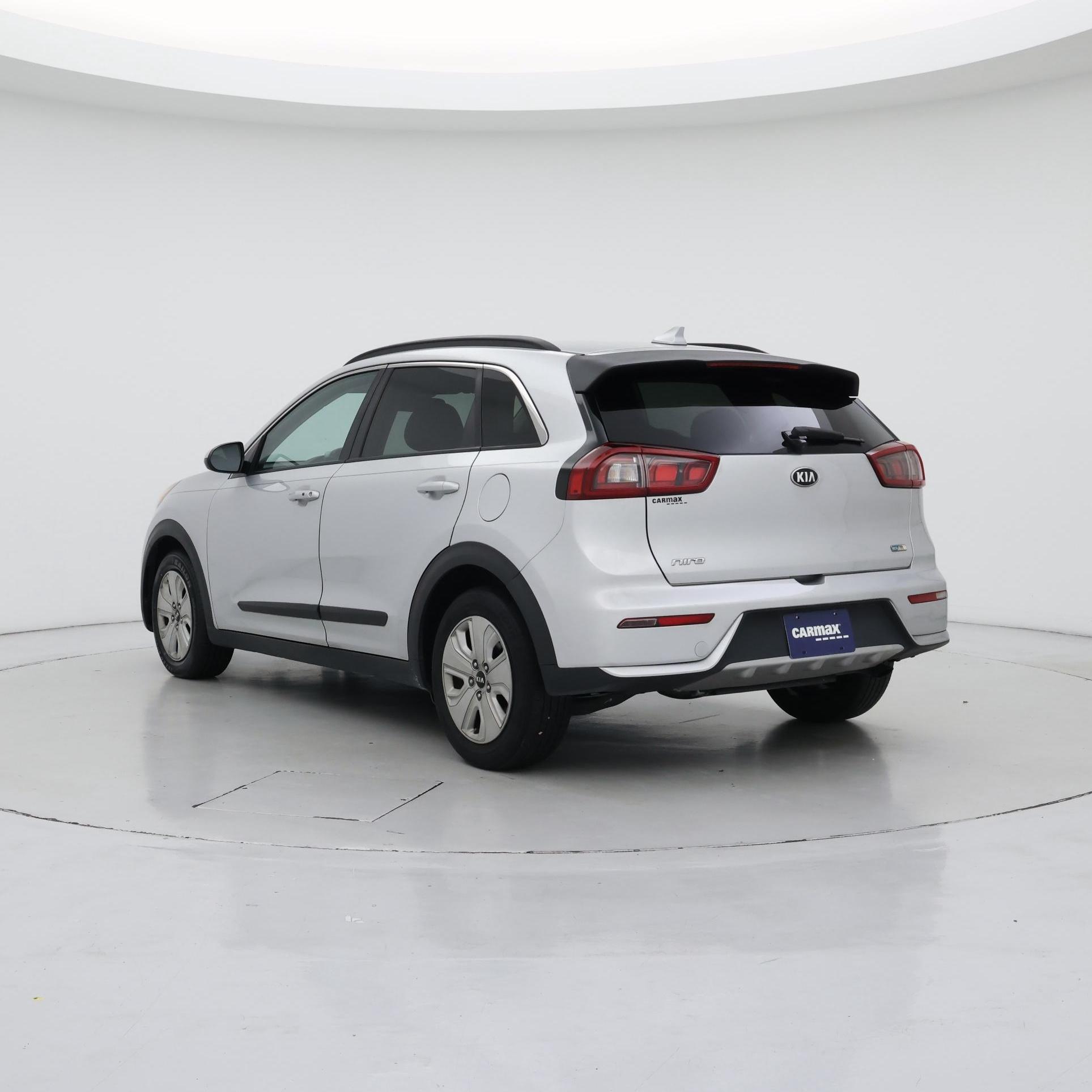 Thumbnail: 2017 Kia Niro - 2