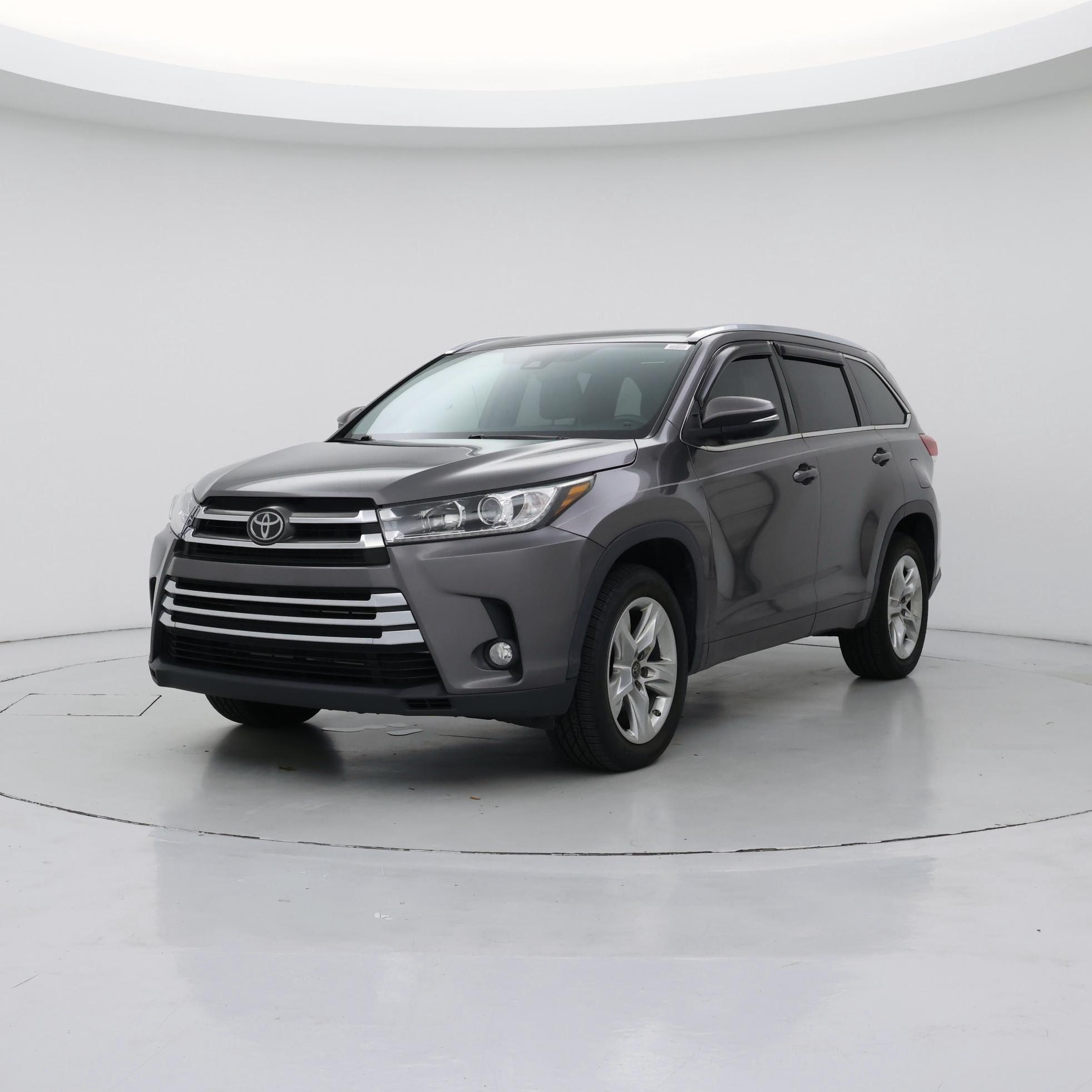 Thumbnail: 2018 Toyota Highlander - 4