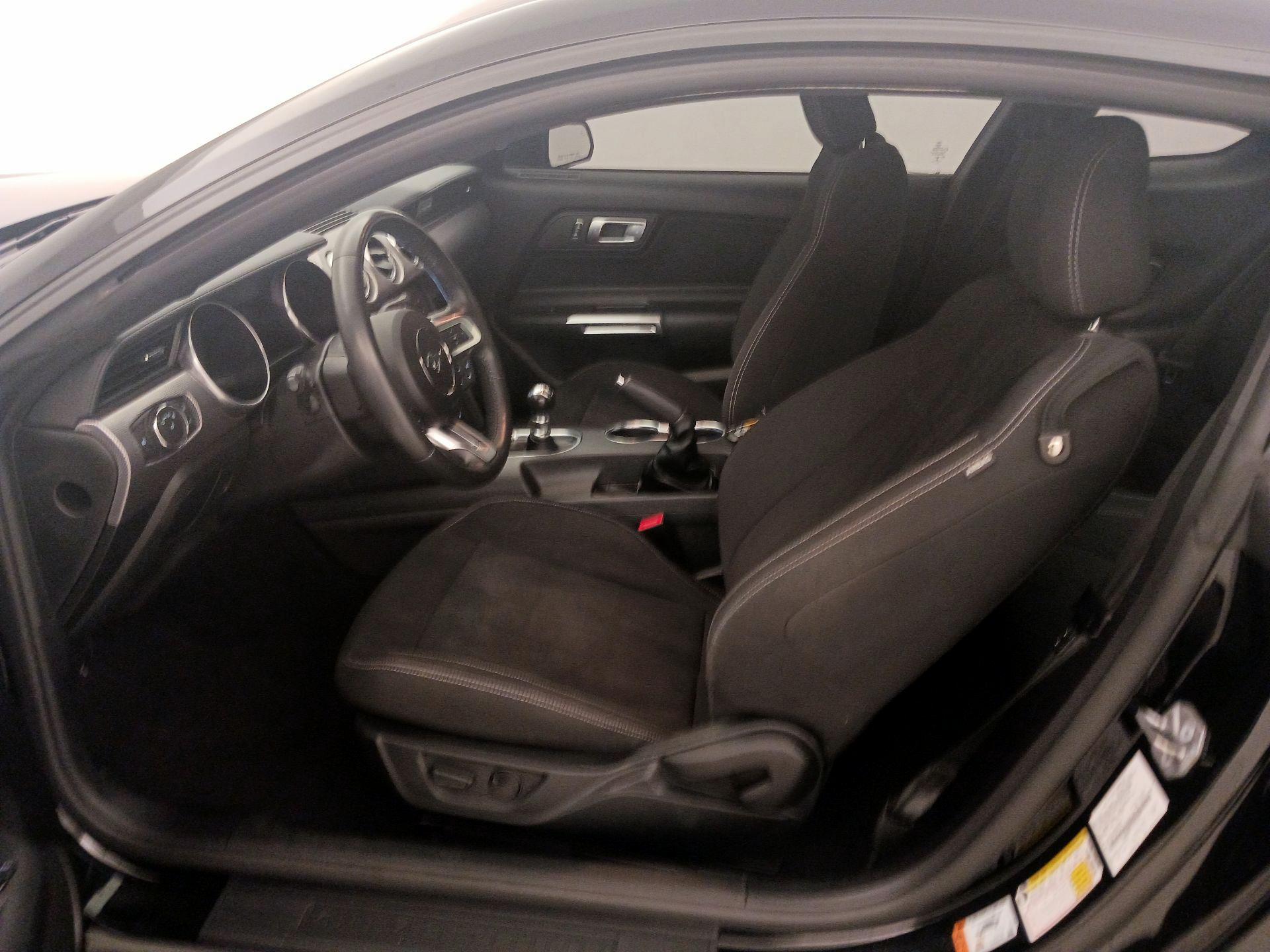 Thumbnail: 2022 Ford Mustang - 11