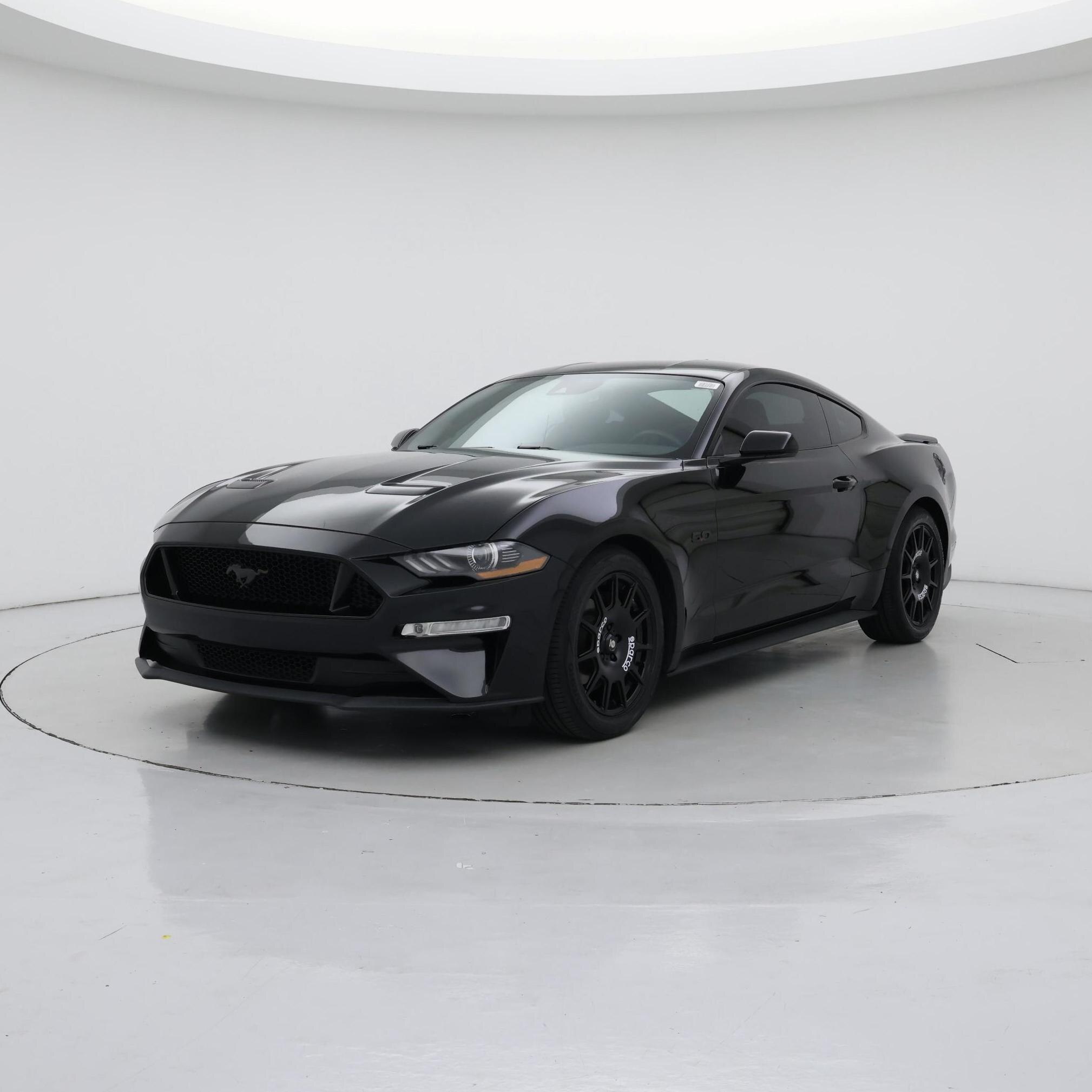 Thumbnail: 2022 Ford Mustang - 4