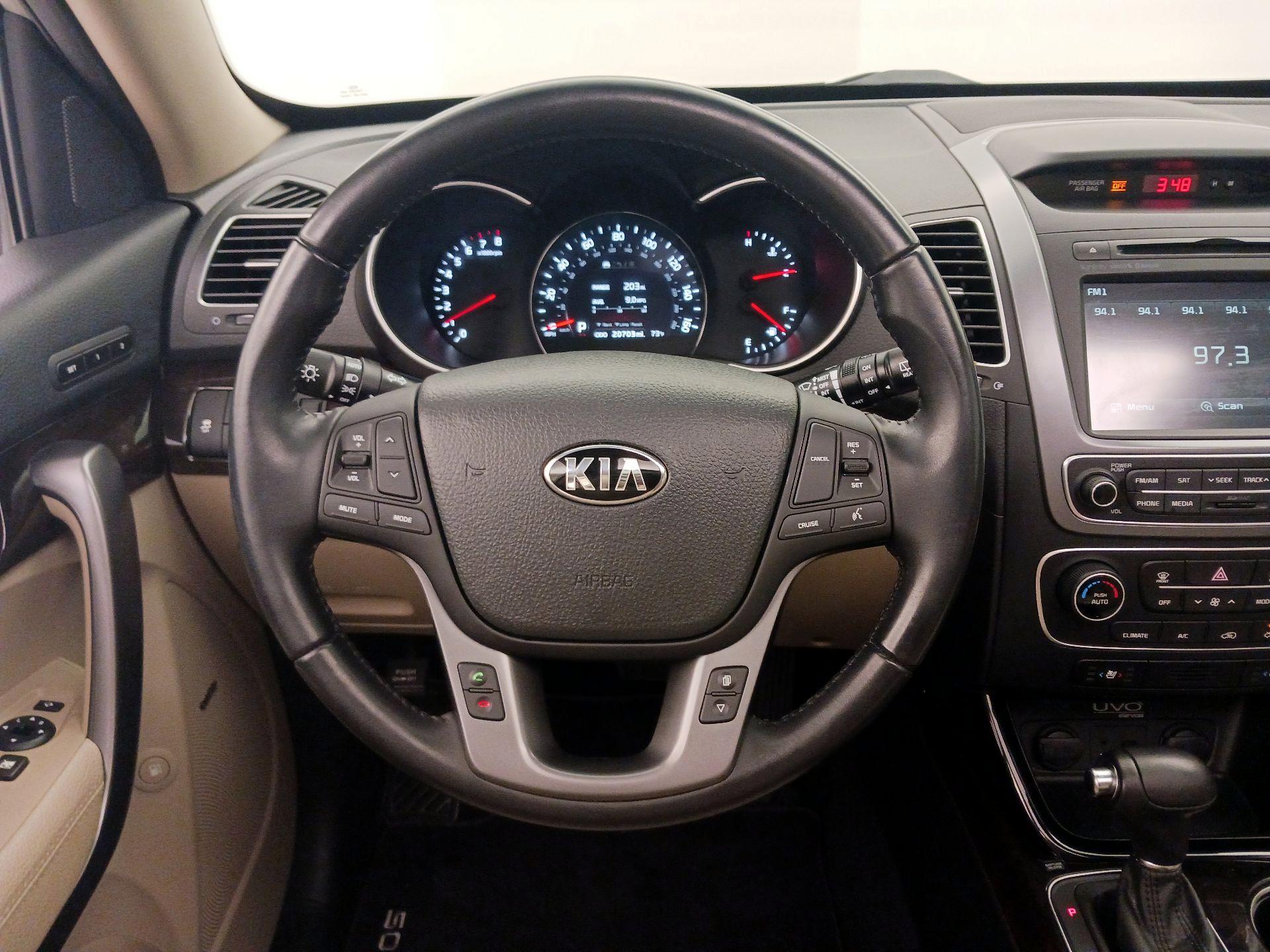 Thumbnail: 2014 Kia Sorento - 10